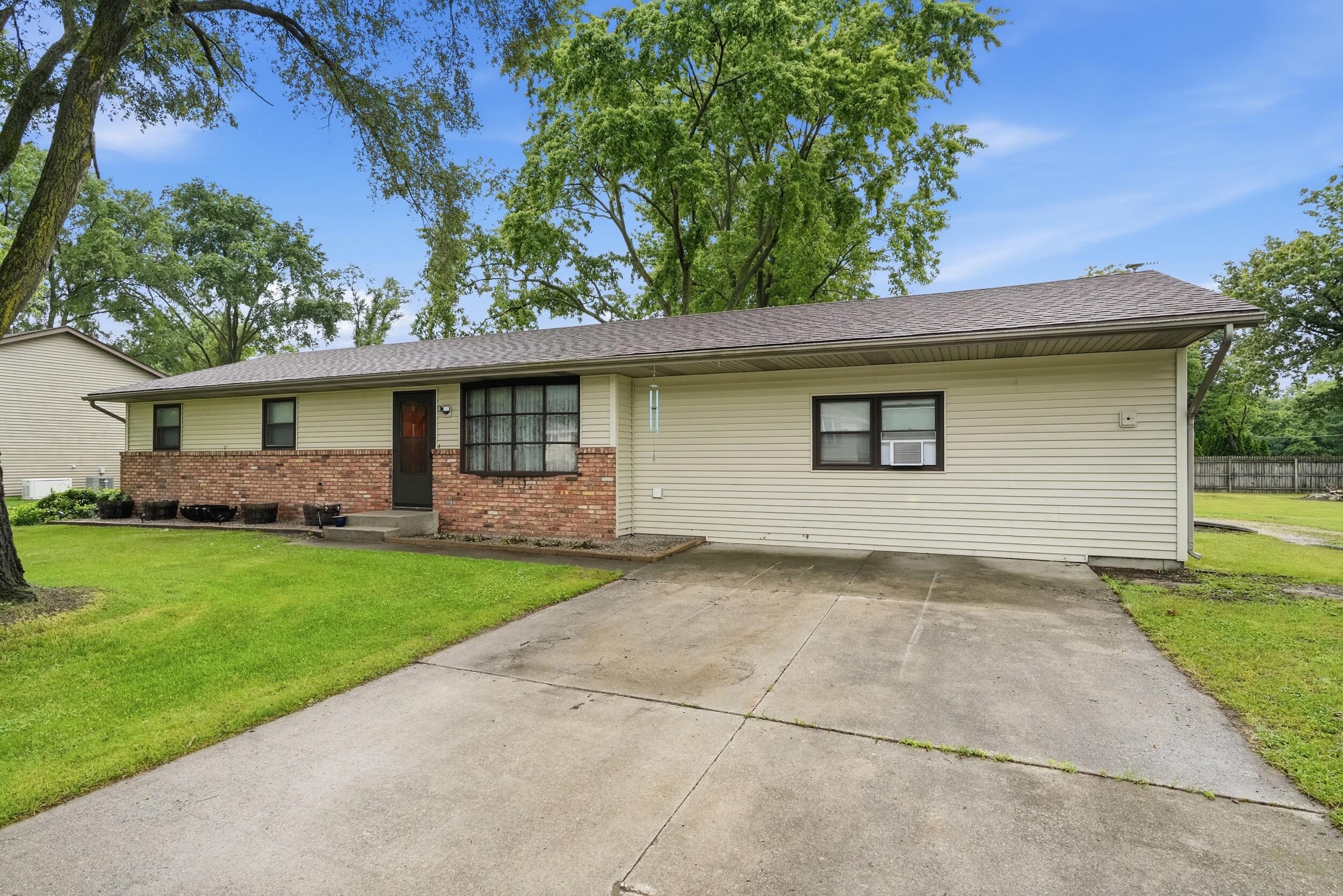 9978 N 388 W, Lake Village, IN 46349; Image #2