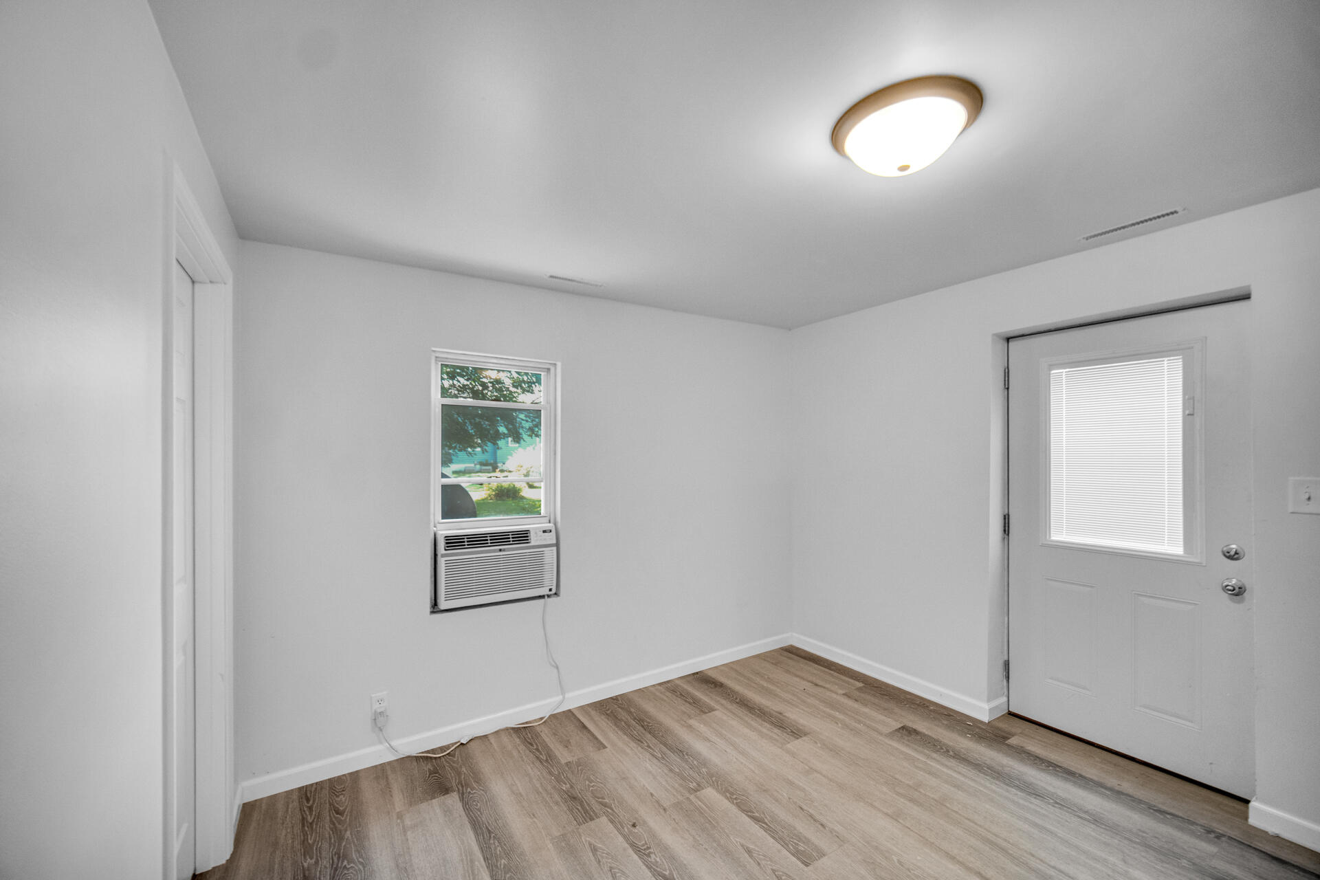 134 Halstead Street, Lowell, IN 46356; Image #10