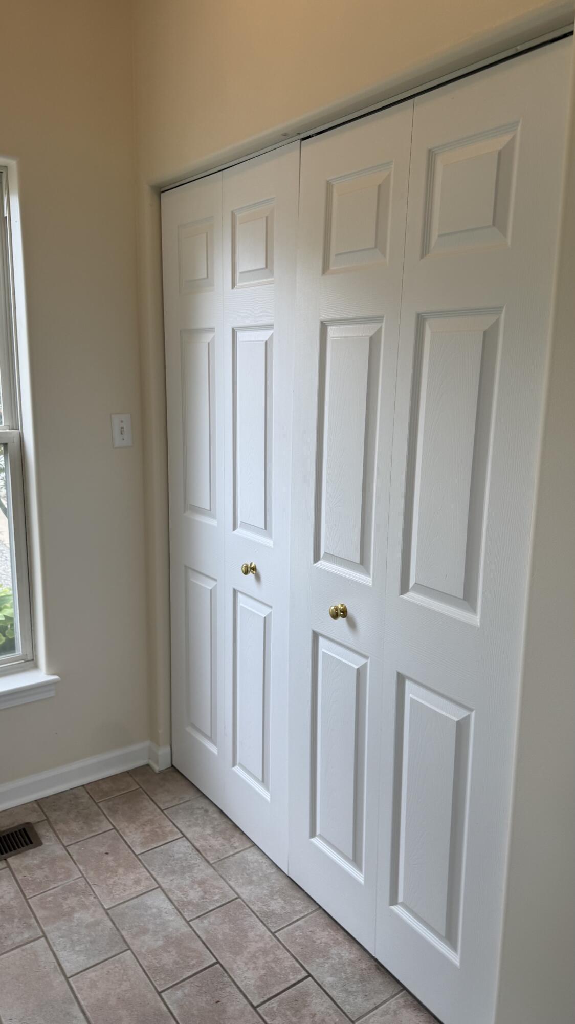 9247 Norris Drive, Hobart, IN 46342; Image #11