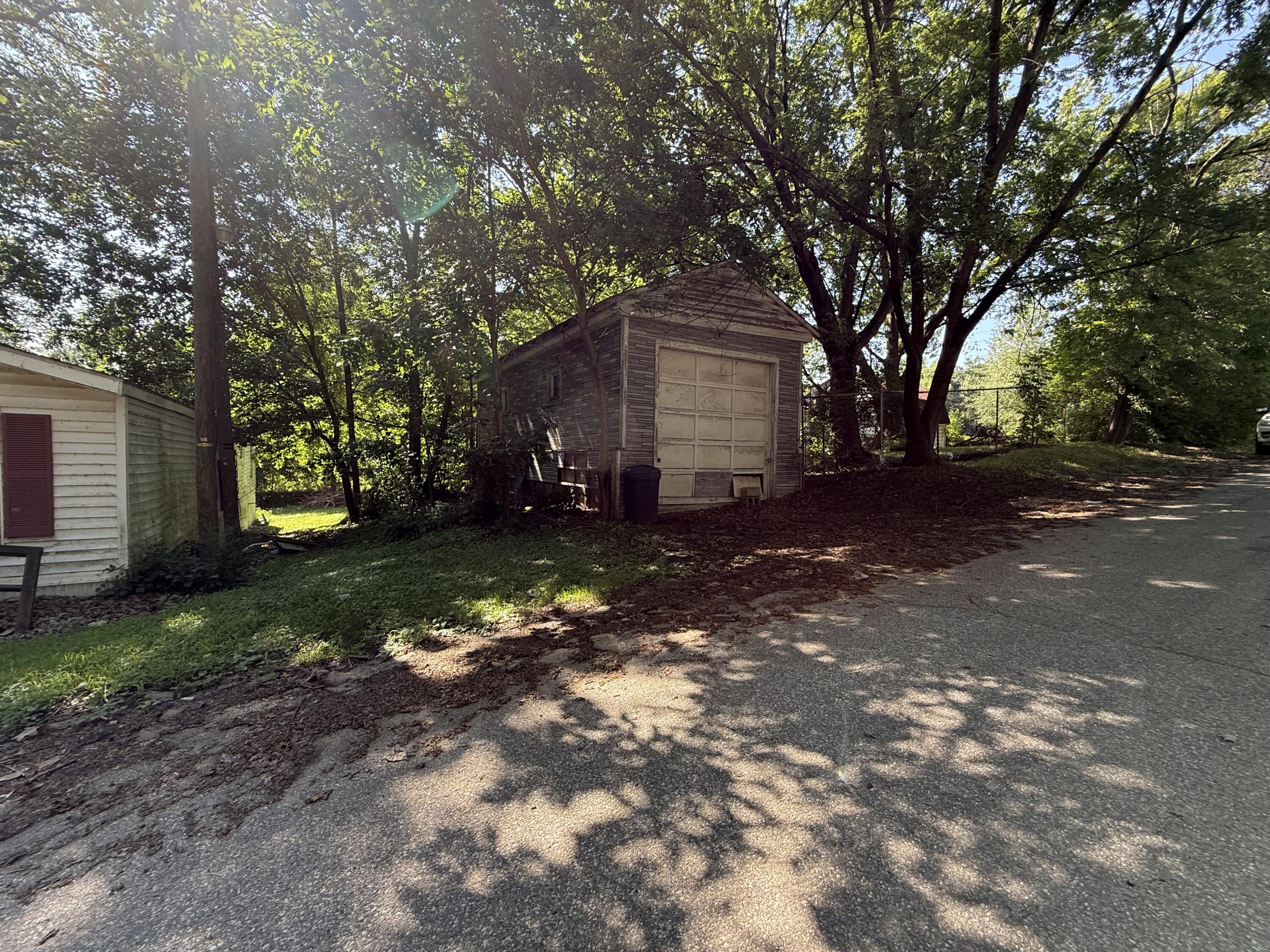 7674 N South Bend, New Carlisle, IN 46552; Image #2