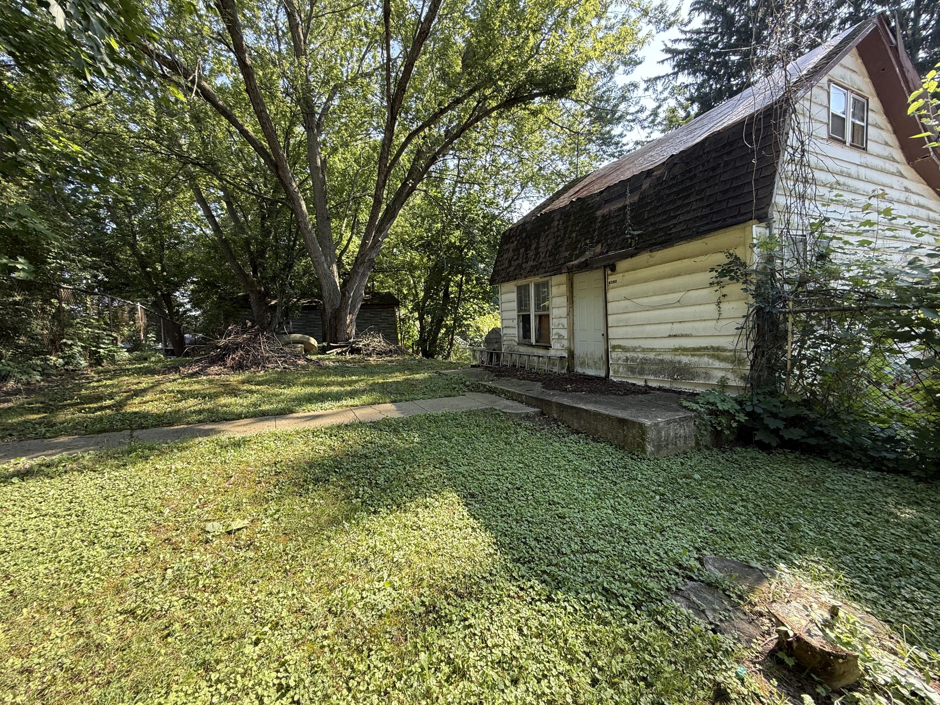 7674 N South Bend, New Carlisle, IN 46552; Image #5