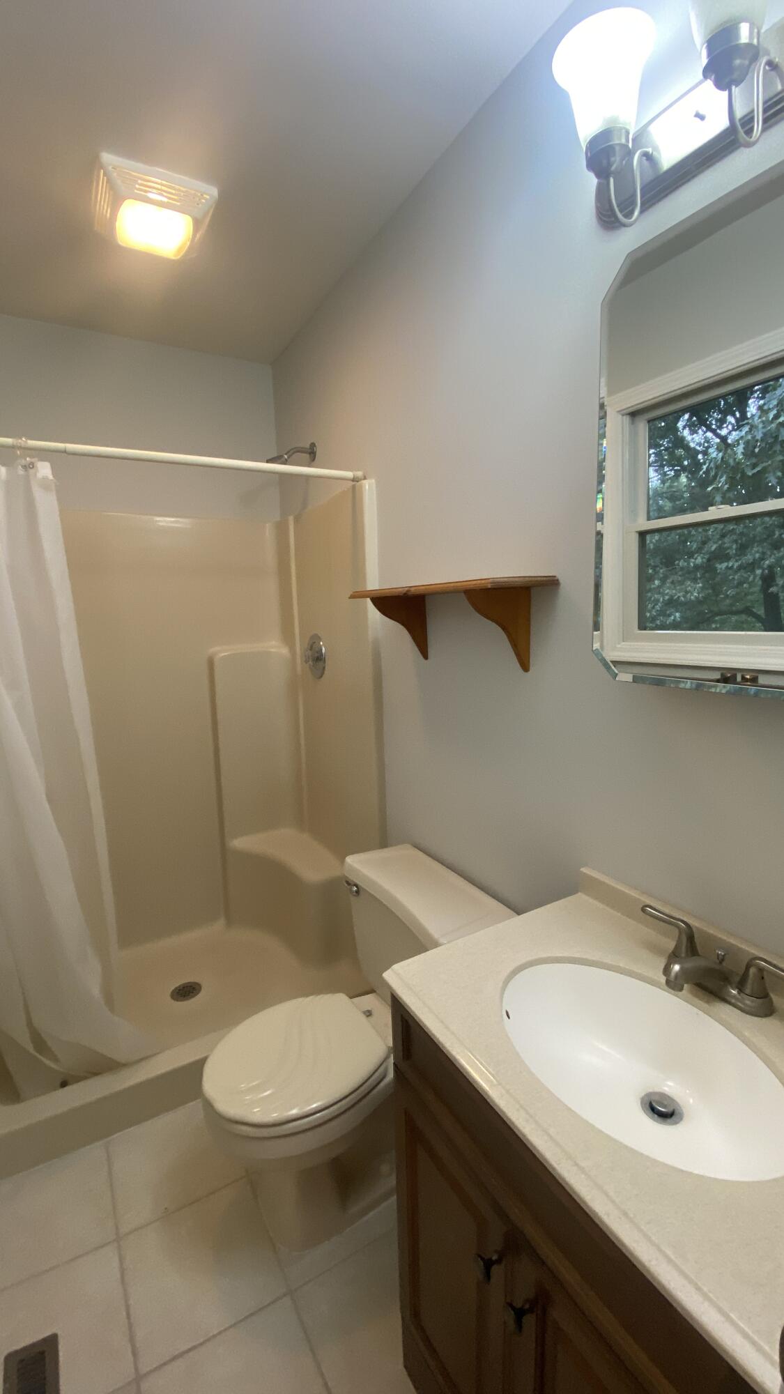 141 Guilford Road, Valparaiso, IN 46385; Image #42