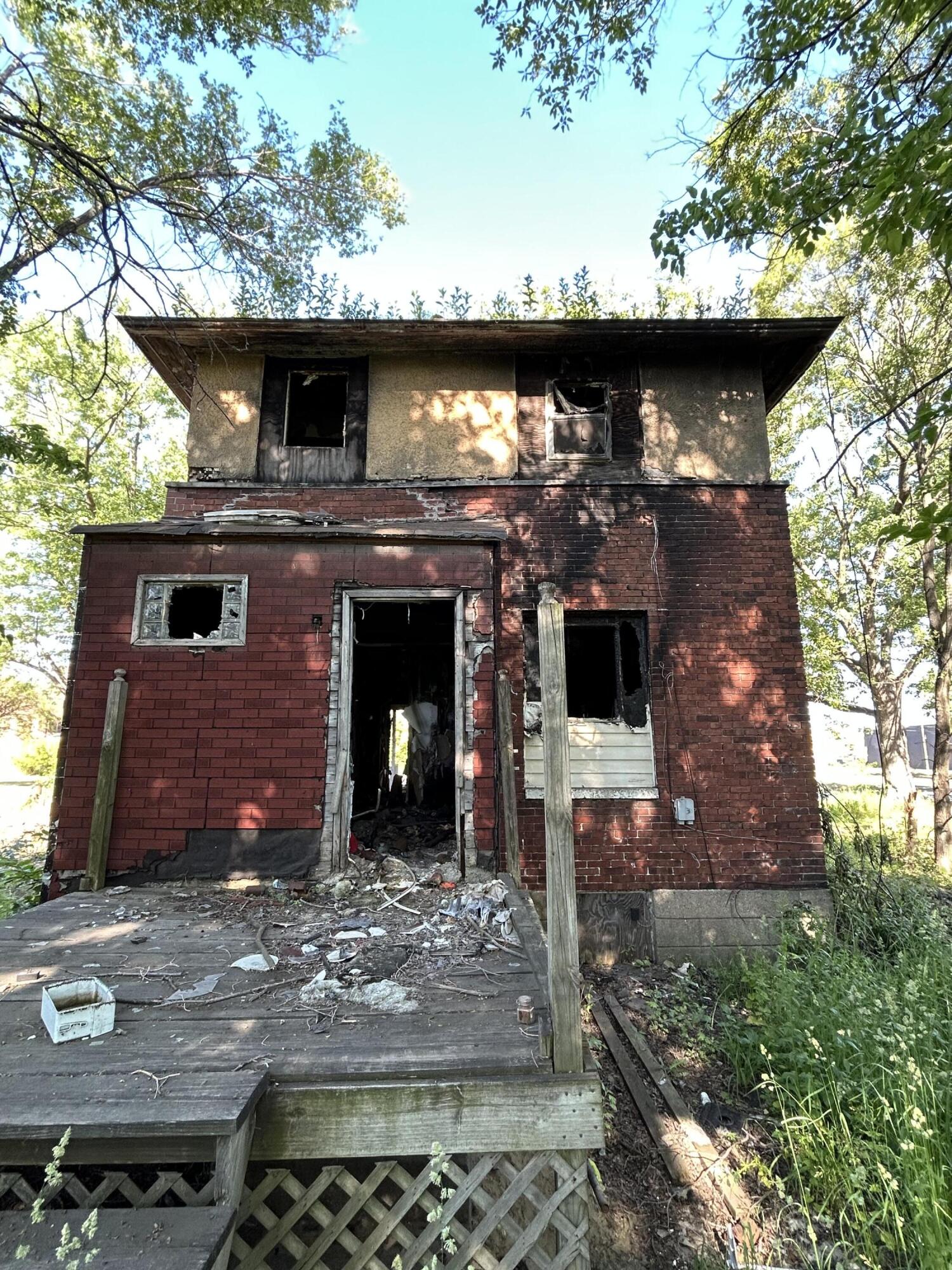 547 Madison Street, Gary, IN 46402; Image #3