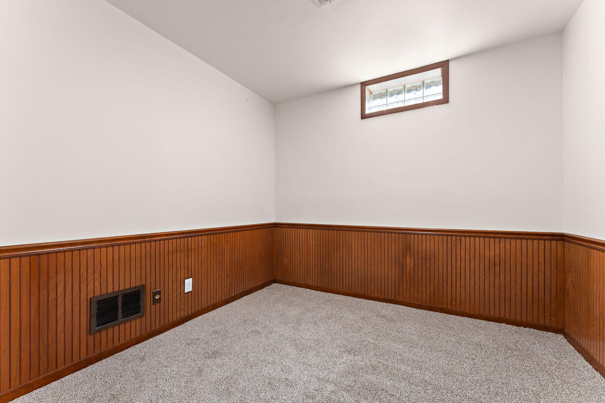 1811 N Country Lane, Michigan City, IN 46360; Image #19