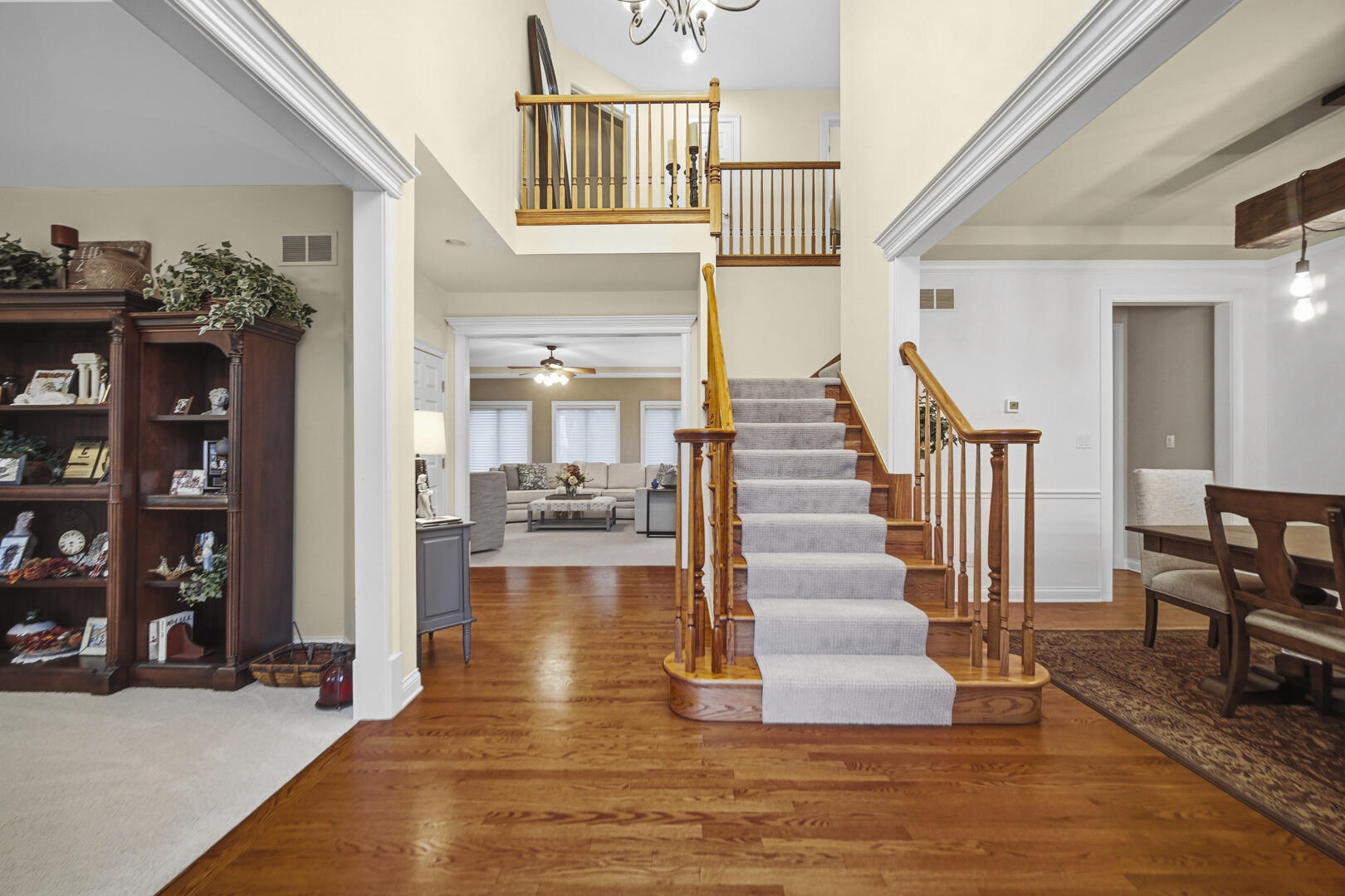 1129 Wellington Terrace, Schererville, IN 46375; Image #2