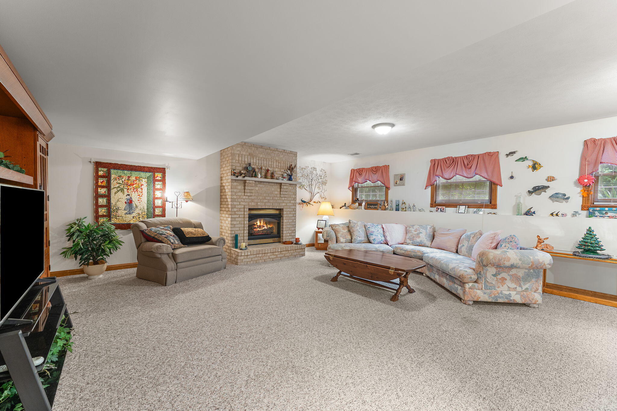 10856 N Makeever Drive E, DeMotte, IN 46310; Image #28