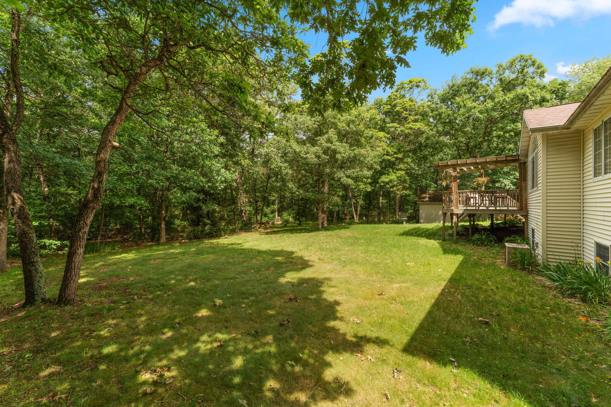 10856 N Makeever Drive E, DeMotte, IN 46310; Image #34