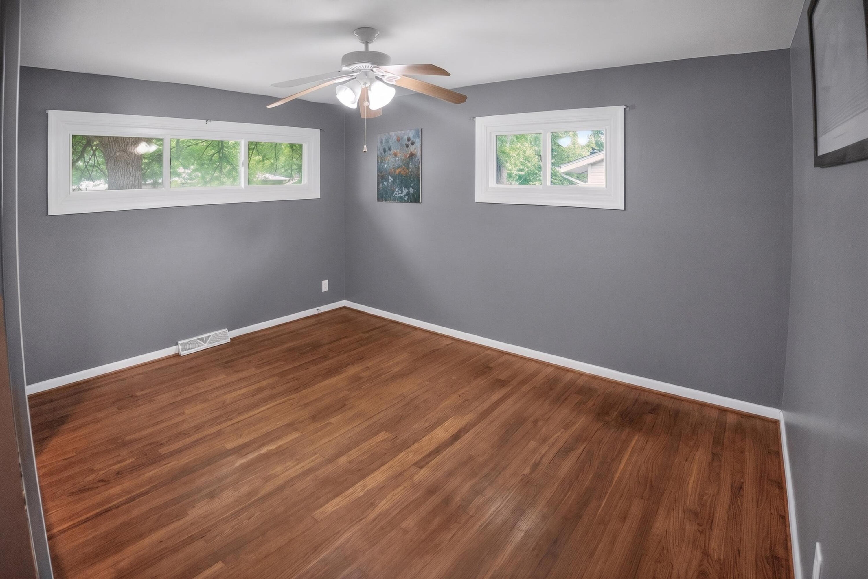 922 E Crestview Court, Crown Point, IN 46307; Image #18