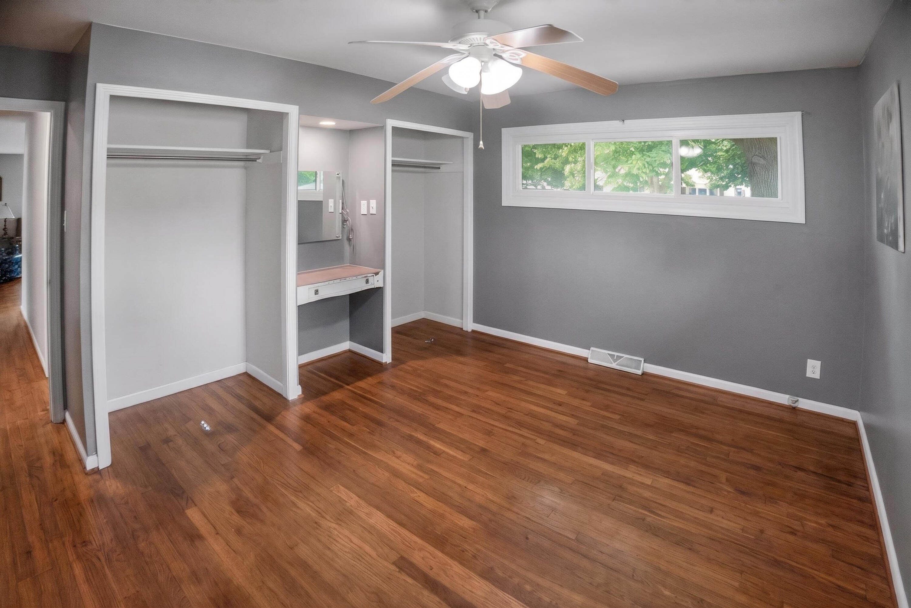 922 E Crestview Court, Crown Point, IN 46307; Image #19