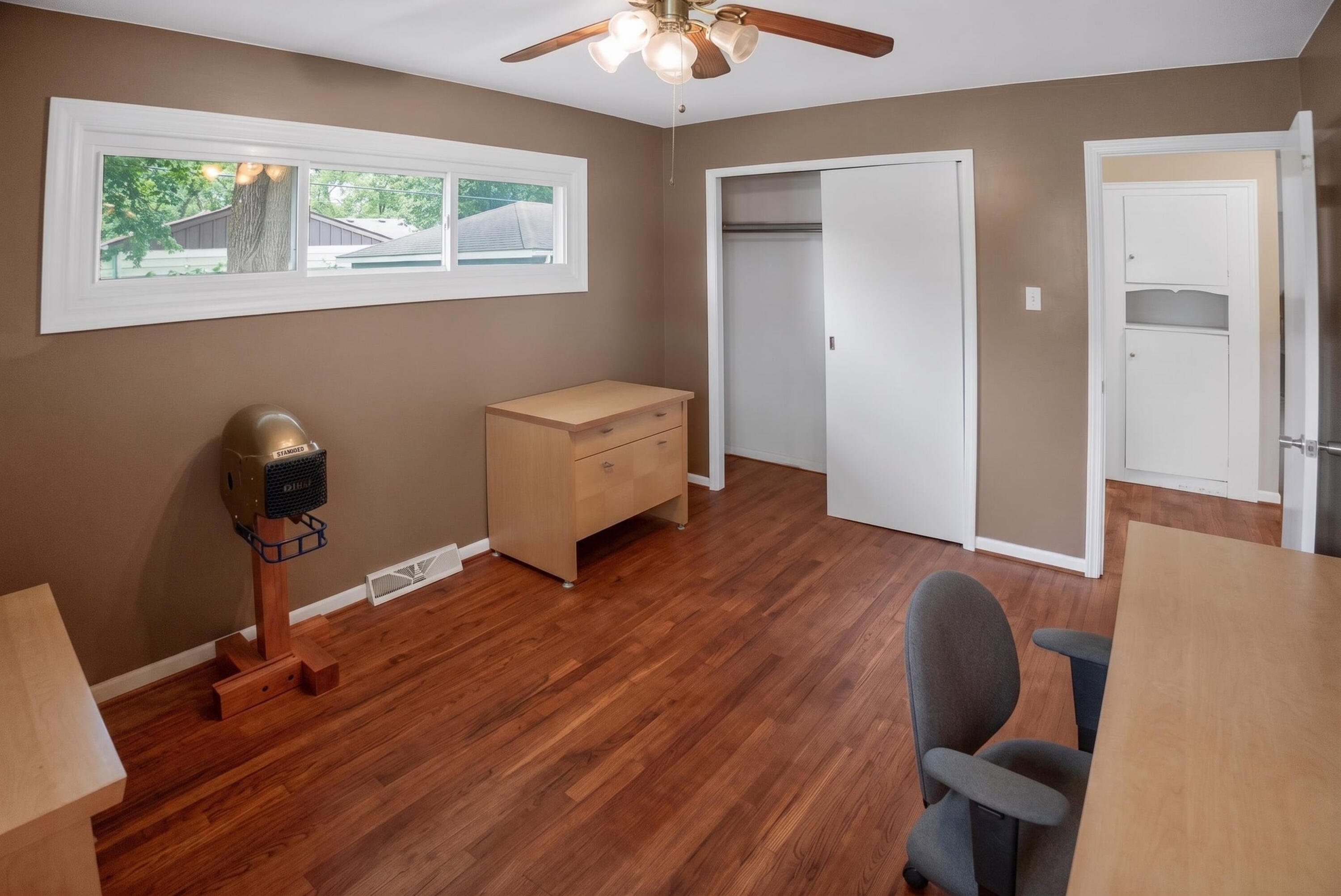 922 E Crestview Court, Crown Point, IN 46307; Image #24