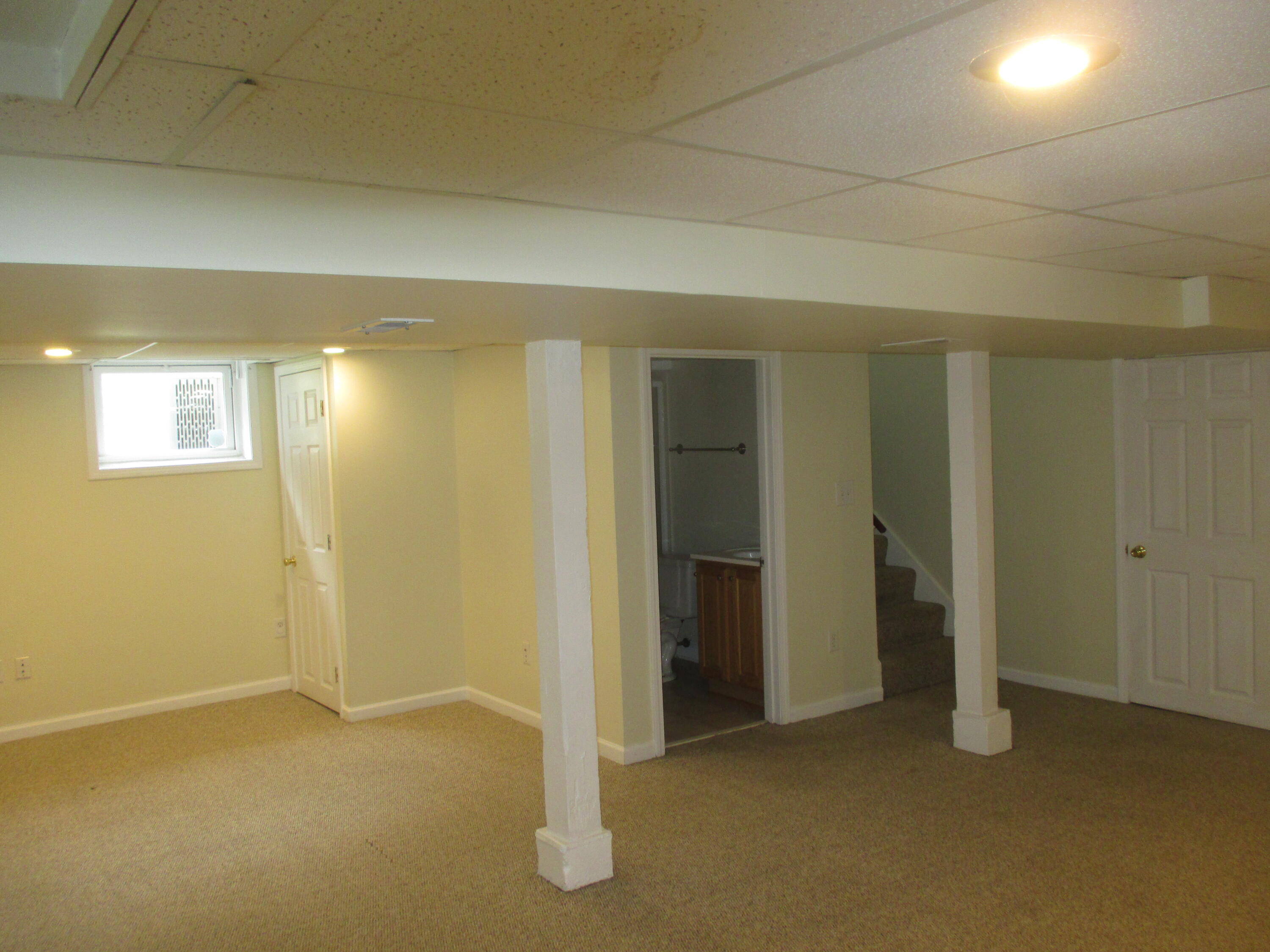 8322 White Oak Avenue, Munster, IN 46321; Image #13