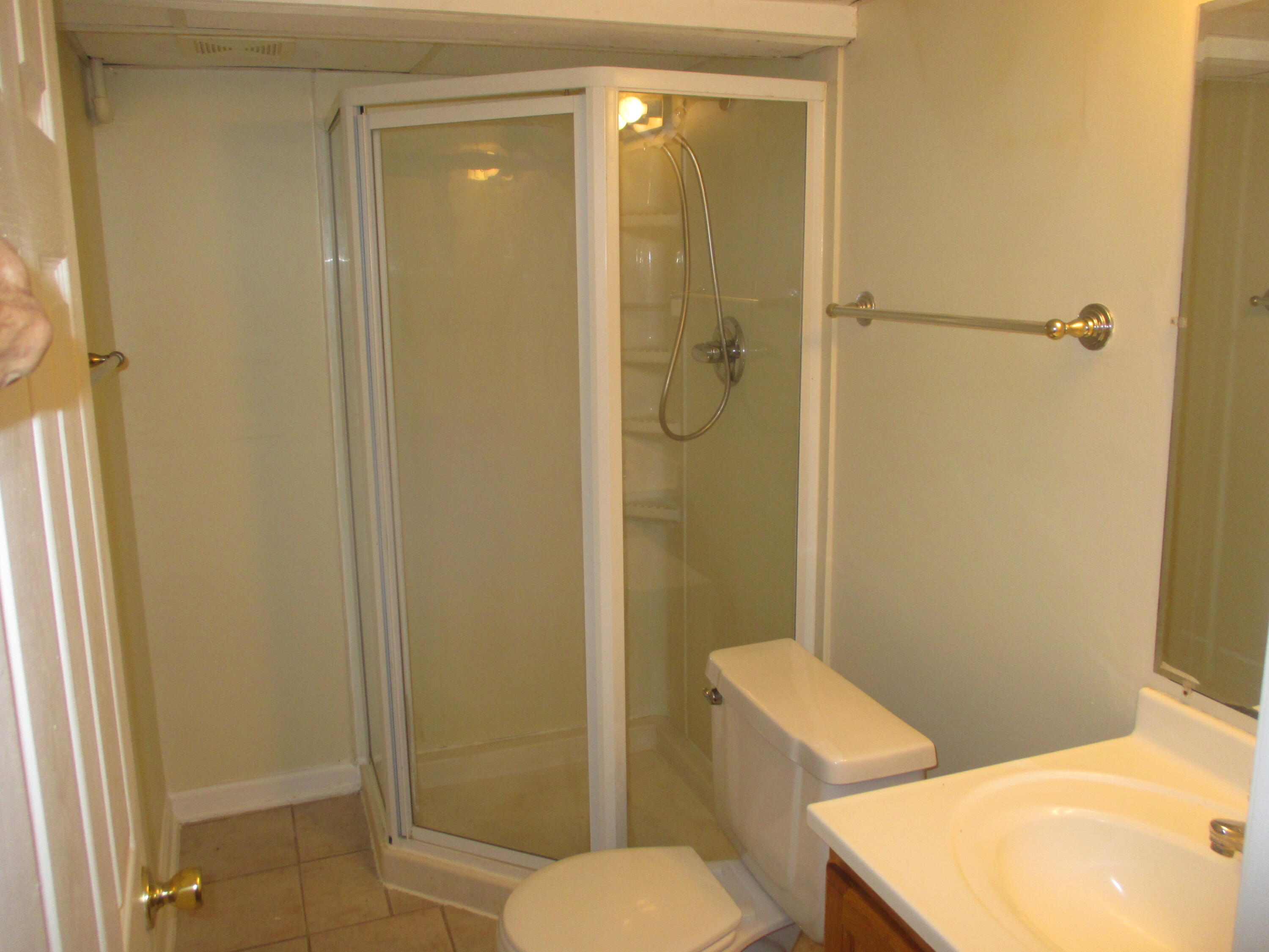 8322 White Oak Avenue, Munster, IN 46321; Image #15