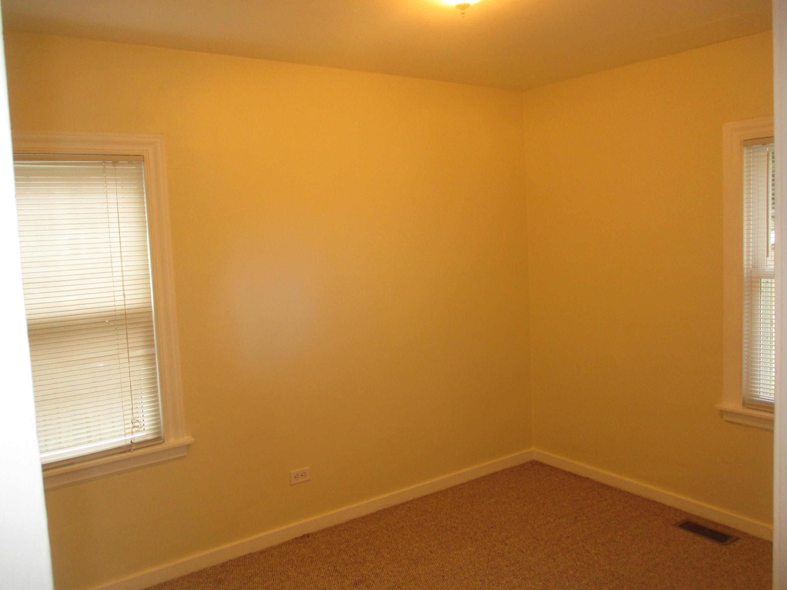 8322 White Oak Avenue, Munster, IN 46321; Image #8