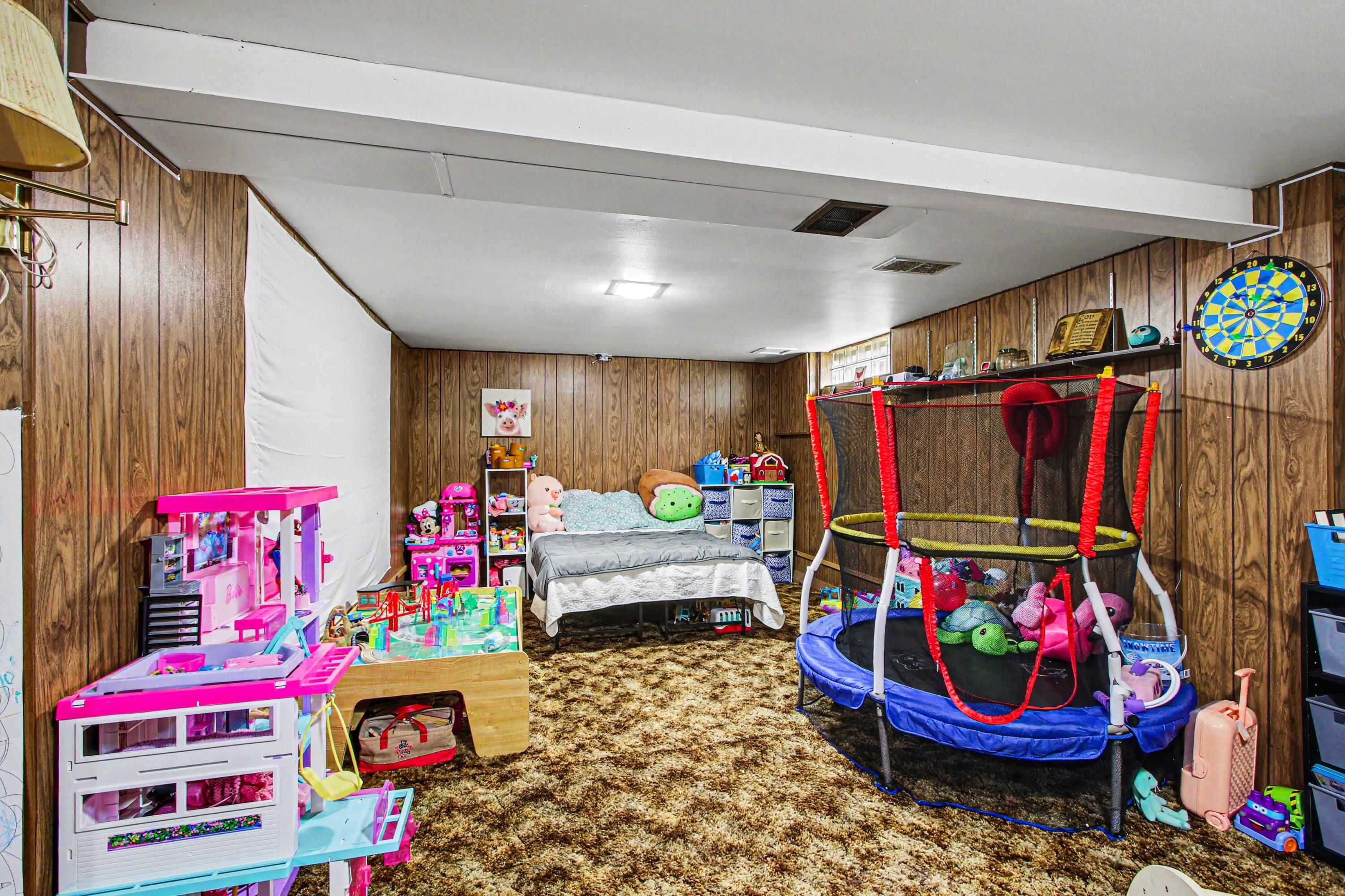 325 N Hobart Road, Hobart, IN 46342; Image #11