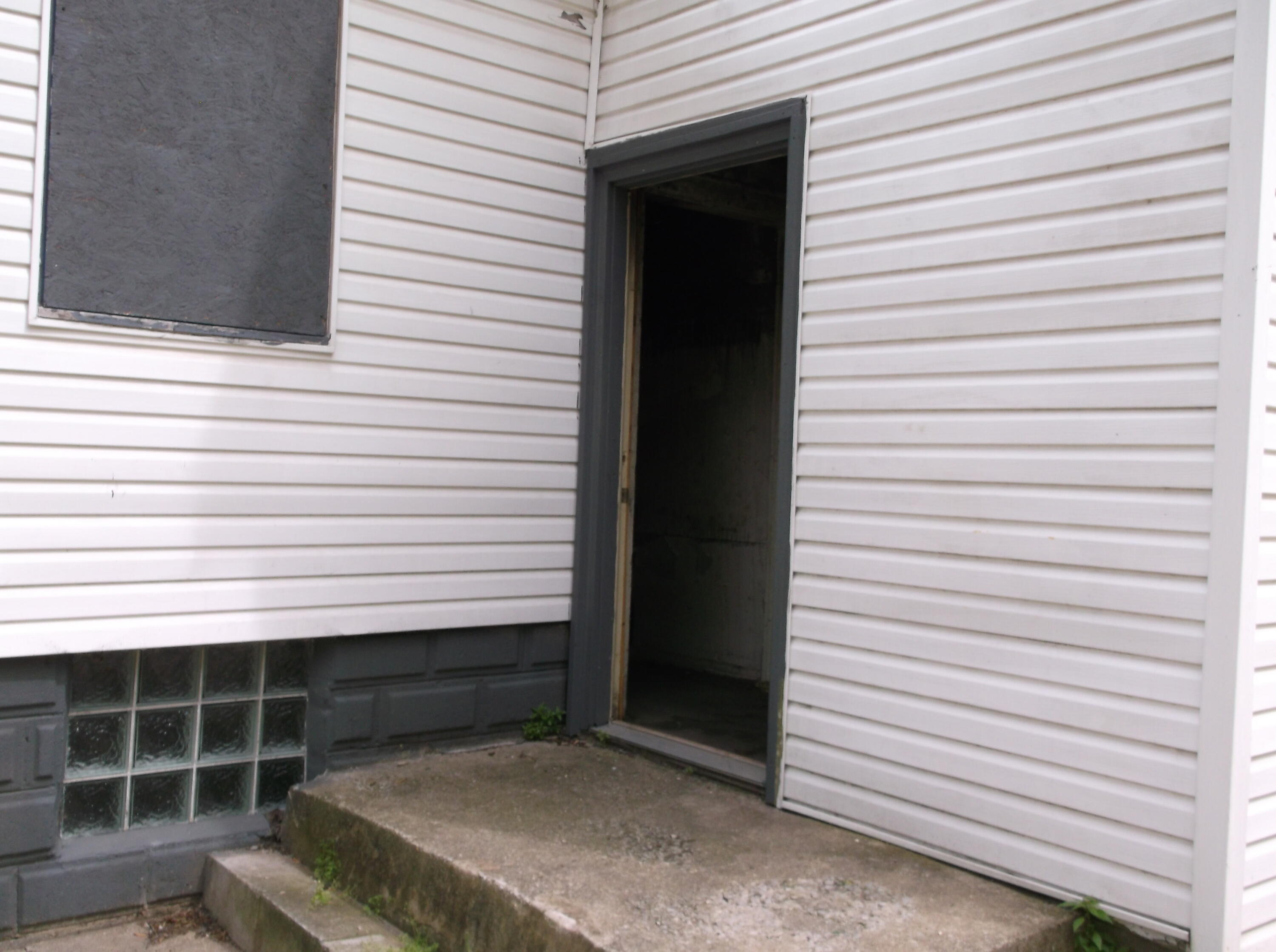 4406 Cleveland Street, Gary, IN 46408; Image #15
