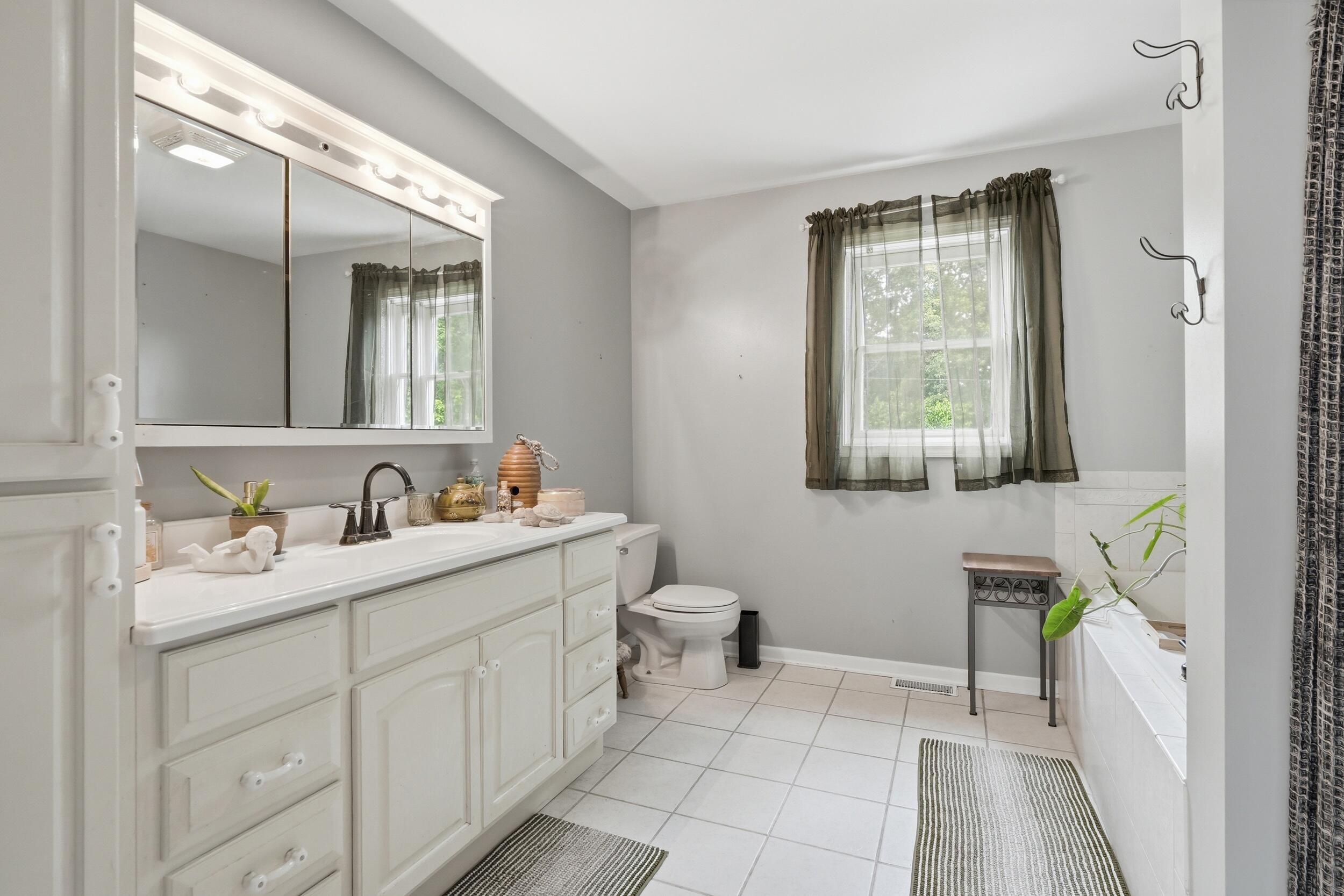 9371 N 408 E, Lake Village, IN 46349; Image #4