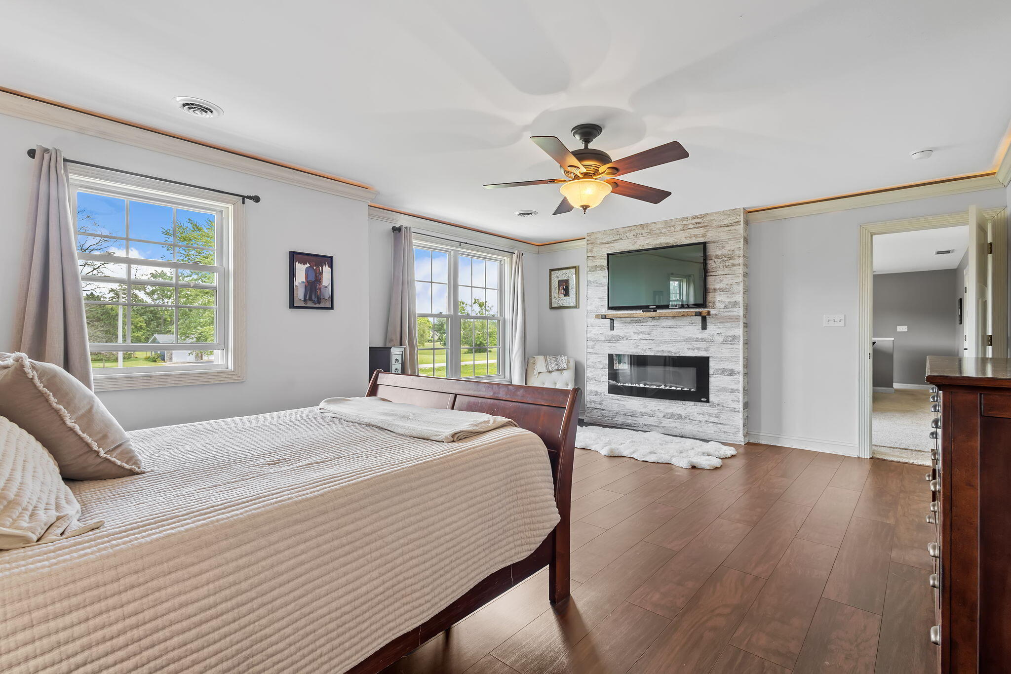 11126 N 1000 W, DeMotte, IN 46310; Image #22