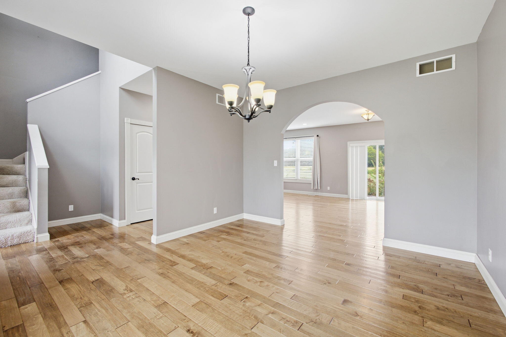 11126 N 1000 W, DeMotte, IN 46310; Image #5