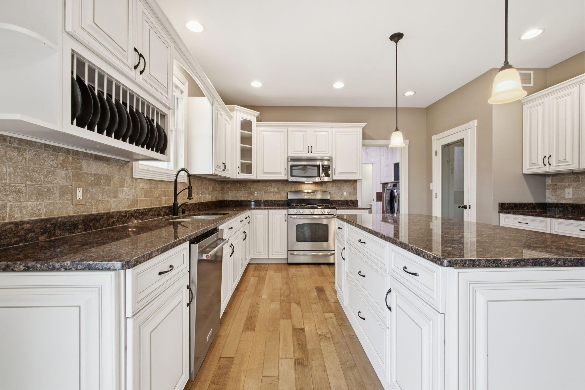 11126 N 1000 W, DeMotte, IN 46310; Image #8