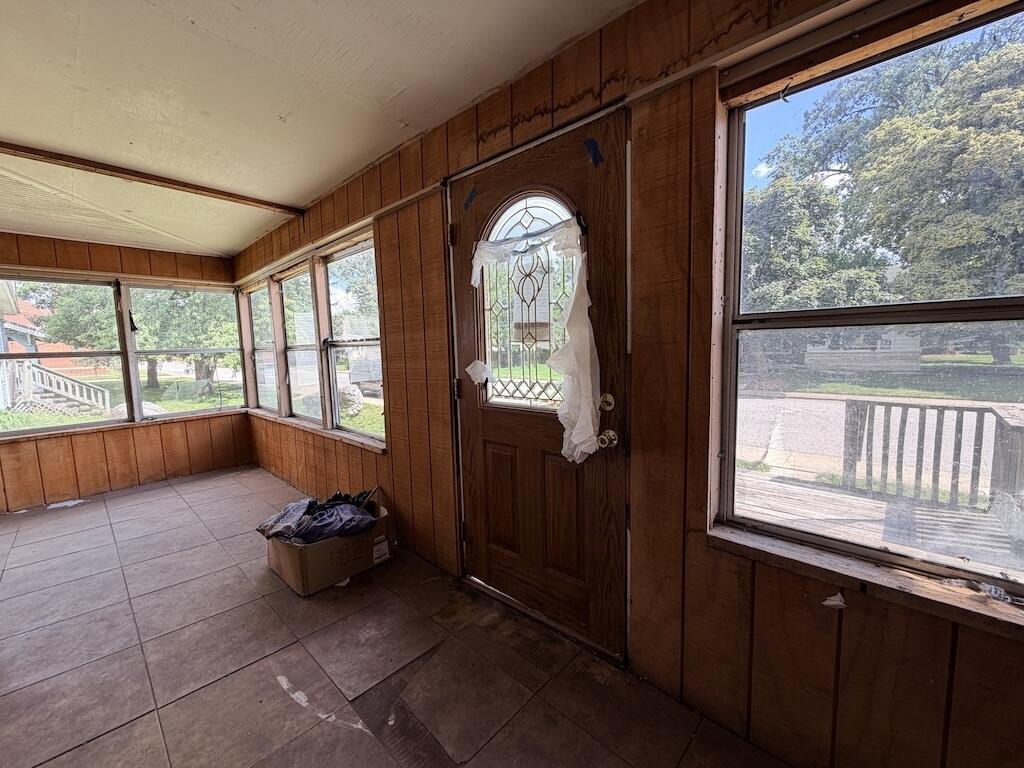 302 E Main Street, Medaryville, IN 47957; Image #13