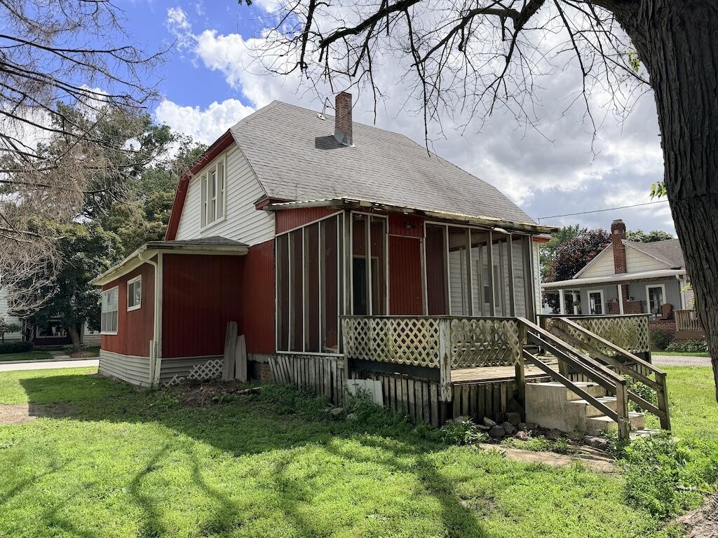302 E Main Street, Medaryville, IN 47957; Image #16