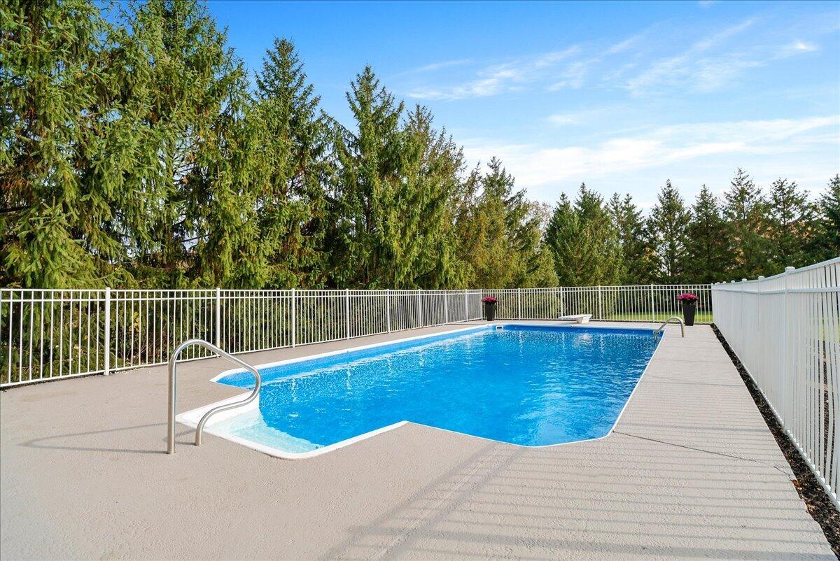 6185 E 107th Place, Crown Point, IN 46307; Image #11