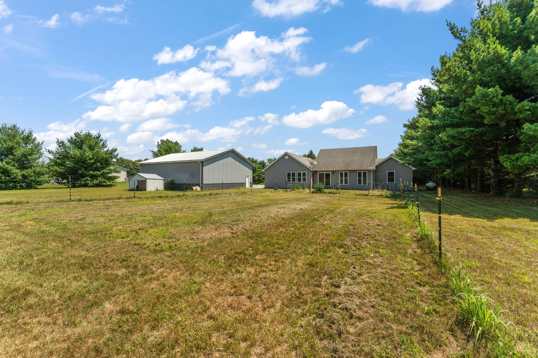 9188 N County Road 200 W, Wheatfield, IN 46392; Image #28