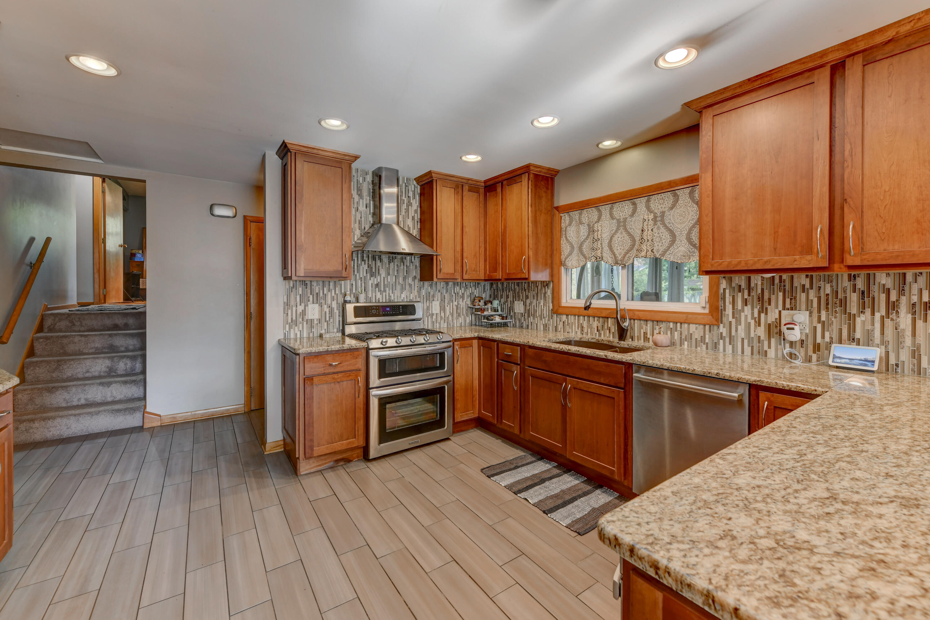 1210 Park Drive, Munster, IN 46321; Image #6