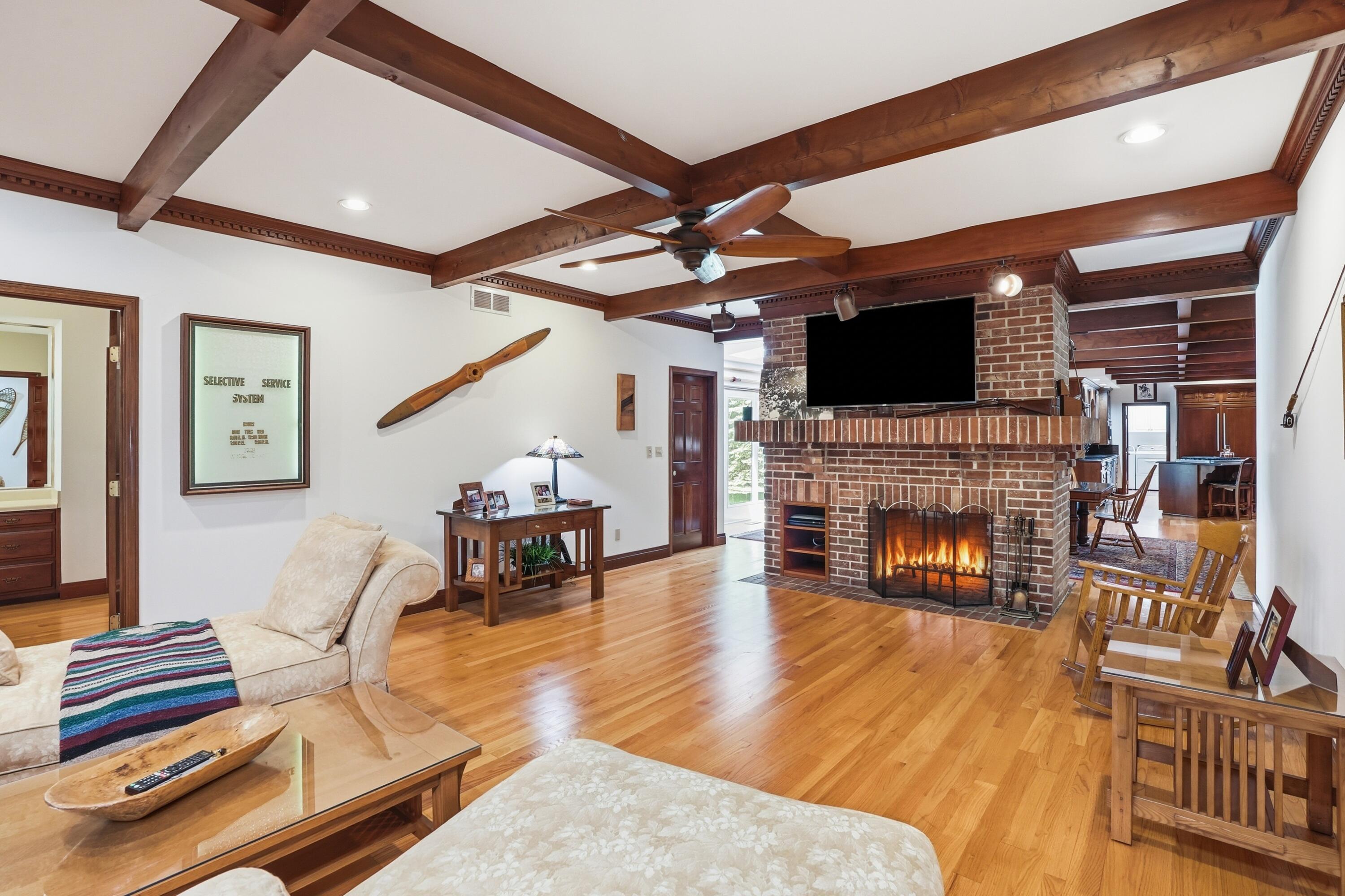 1046 W 1300 S, Kentland, IN 47951; Image #27