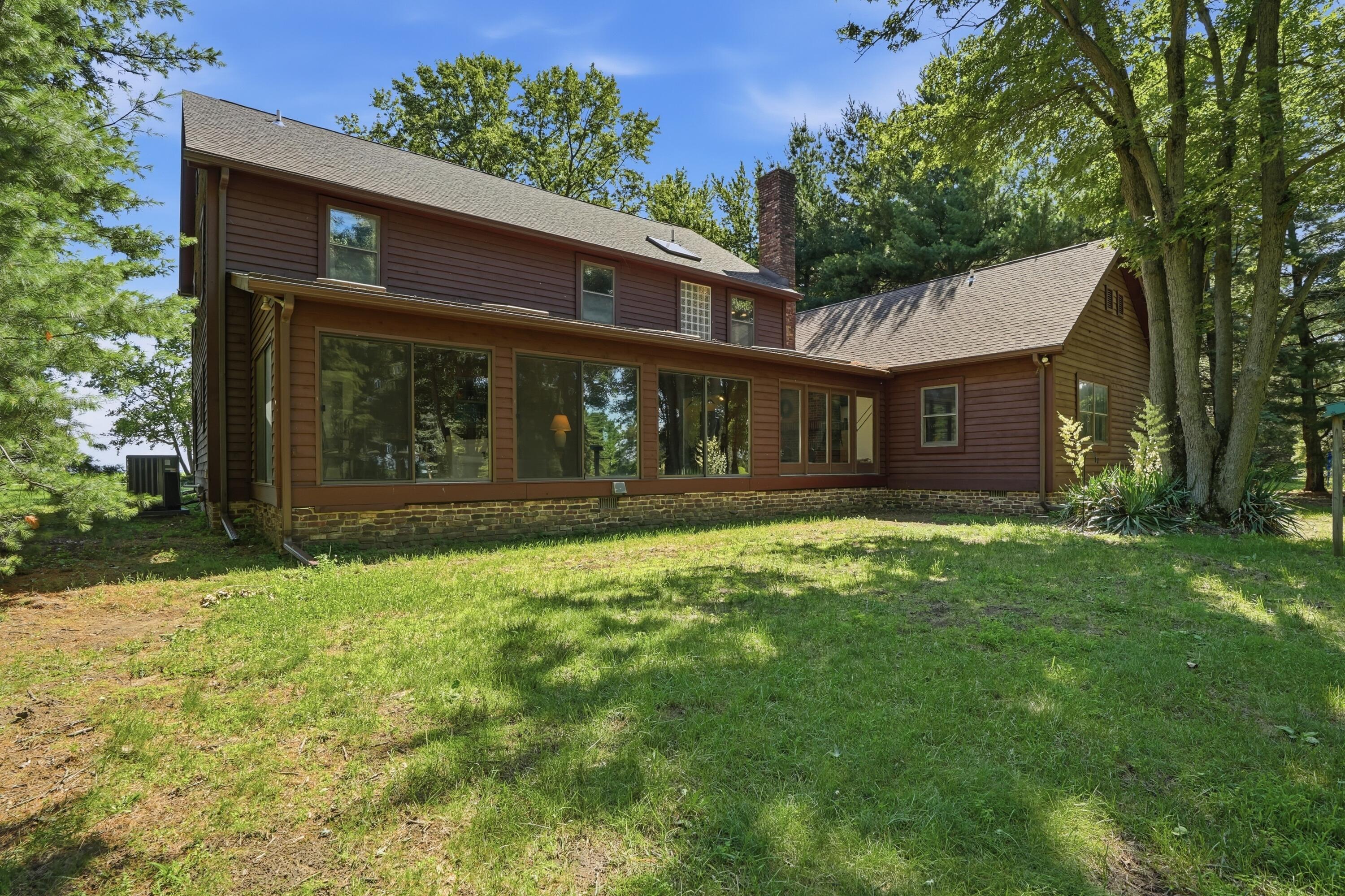 1046 W 1300 S, Kentland, IN 47951; Image #4