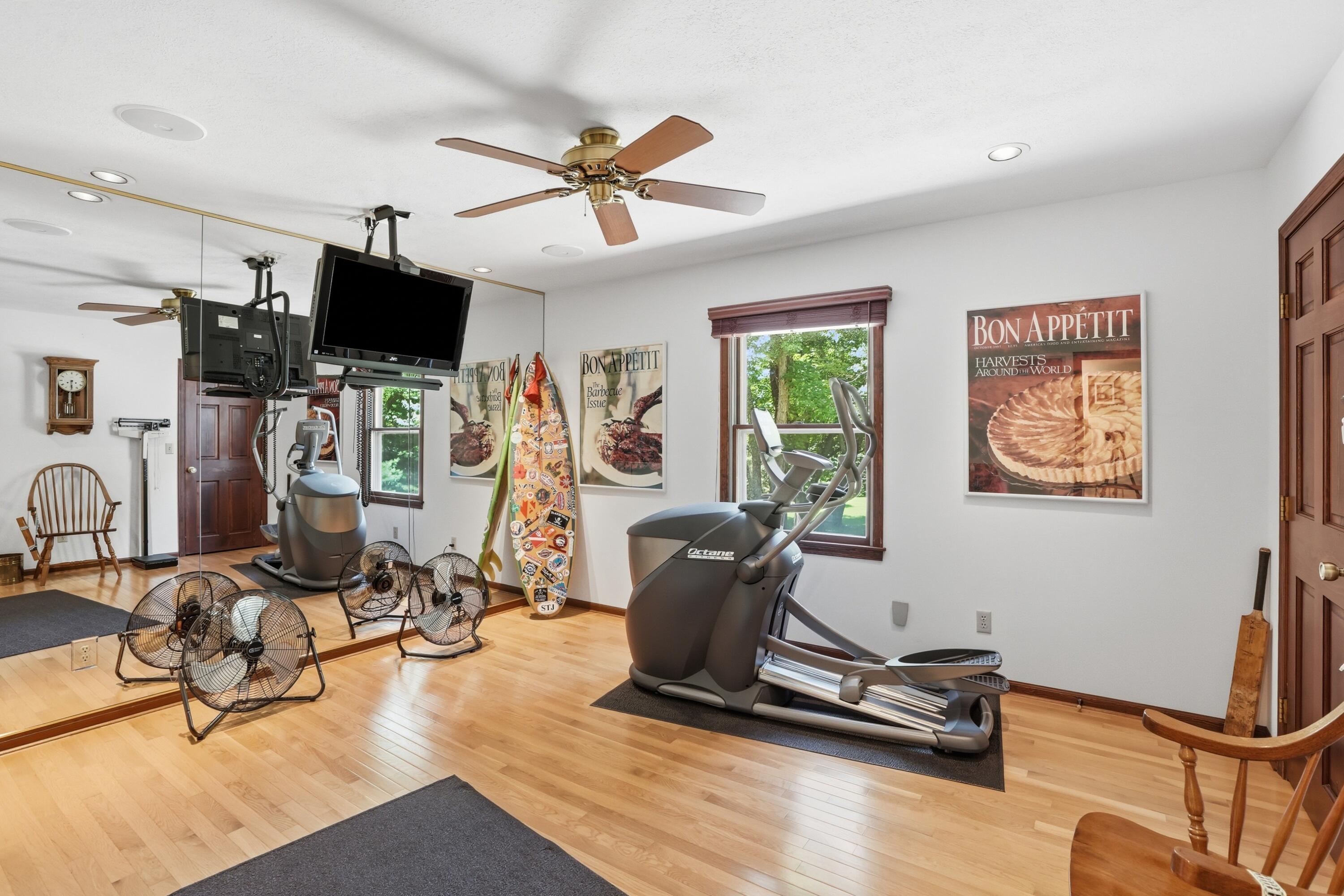1046 W 1300 S, Kentland, IN 47951; Image #45