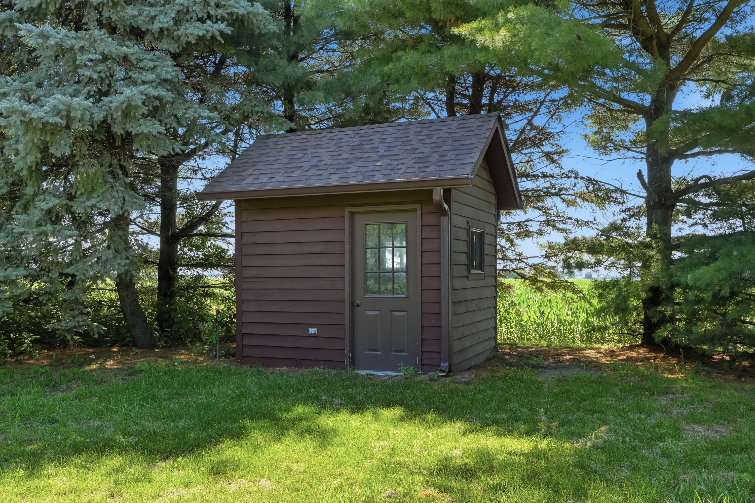 1046 W 1300 S, Kentland, IN 47951; Image #51