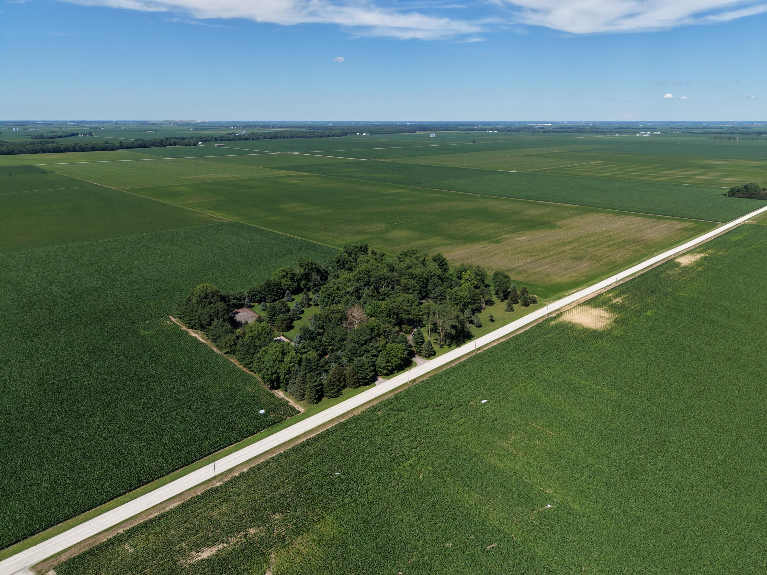 1046 W 1300 S, Kentland, IN 47951; Image #57