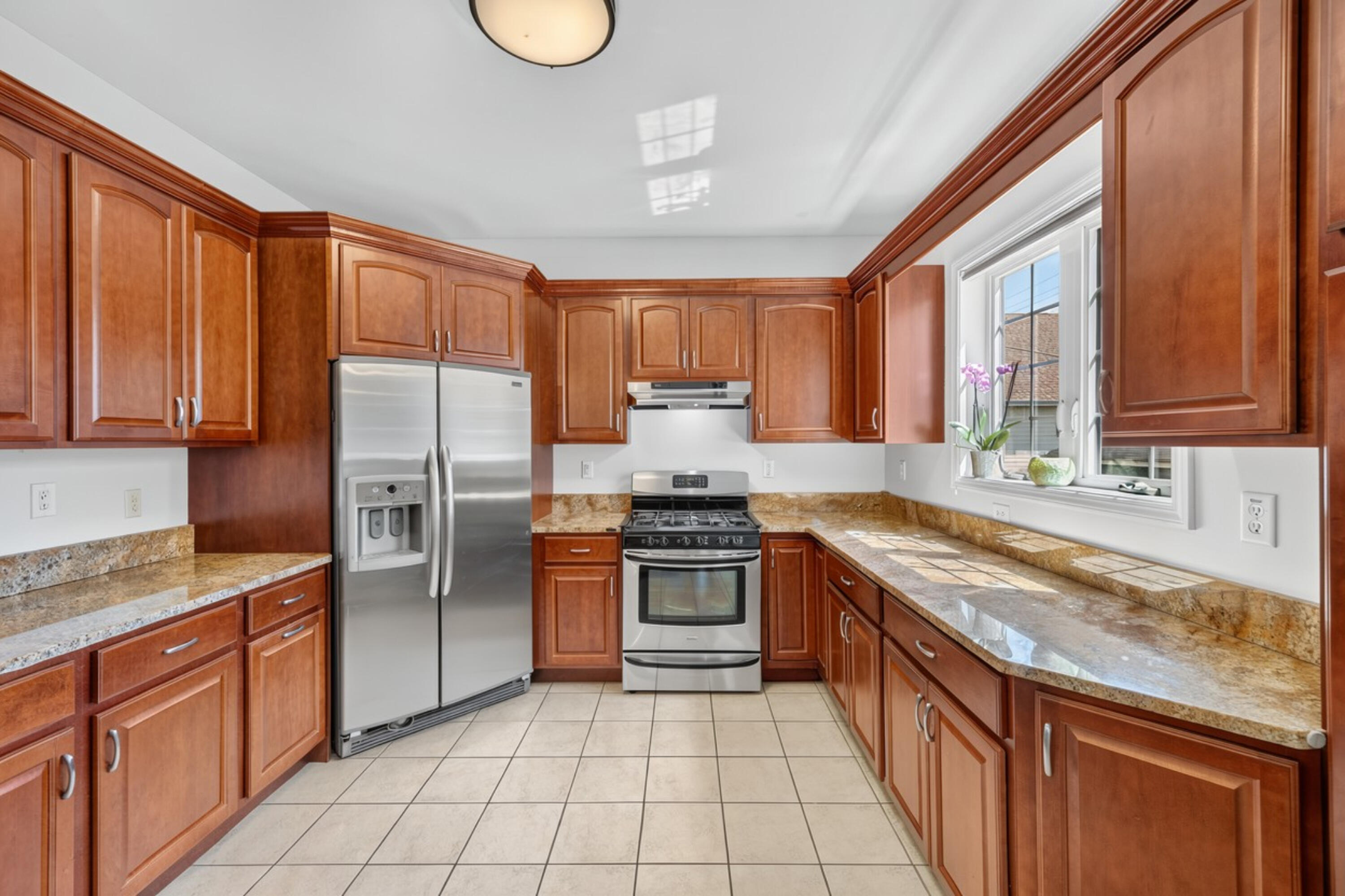 1600 Center Street, Whiting, IN 46394; Image #17