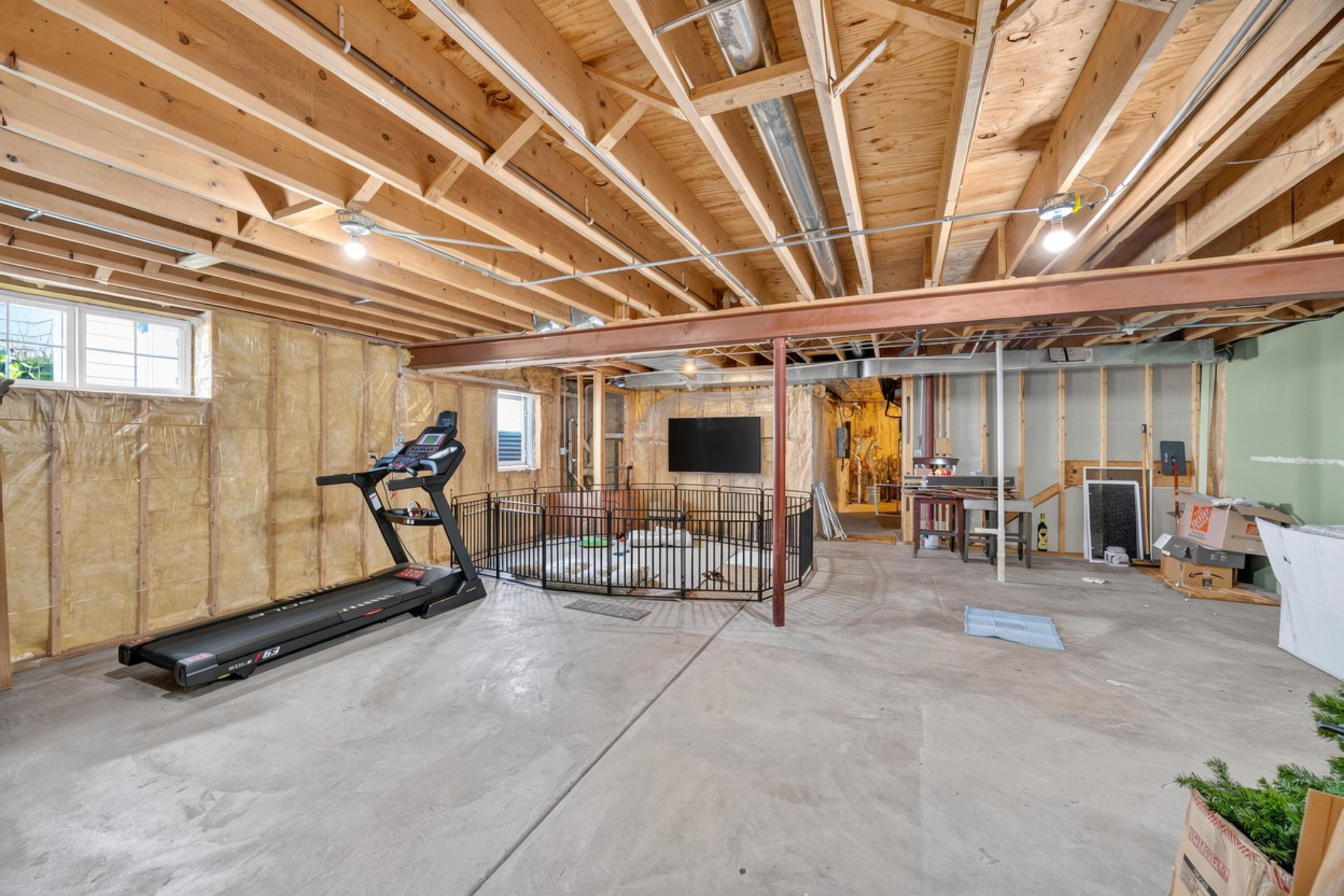 1600 Center Street, Whiting, IN 46394; Image #33