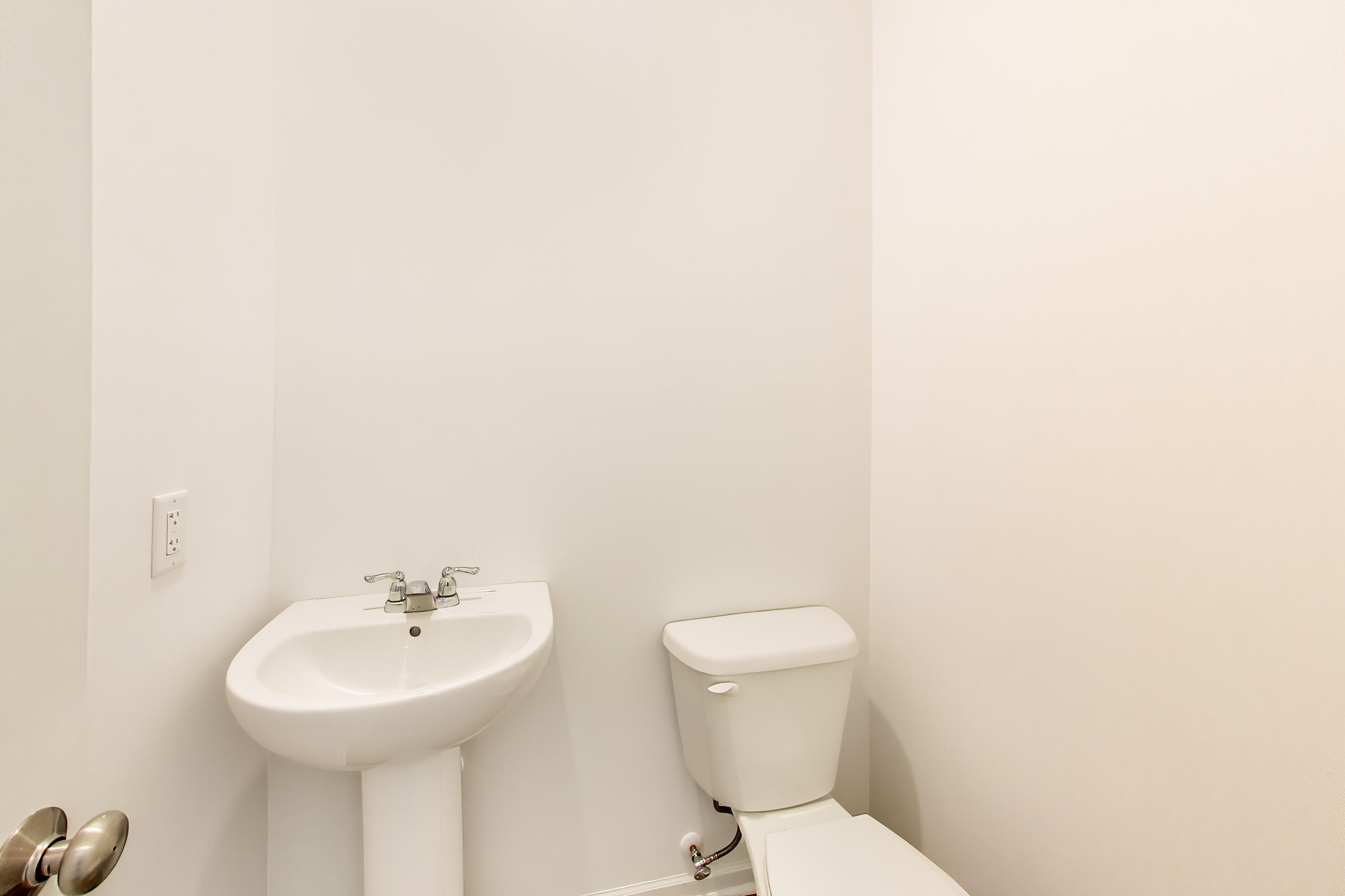 7112 Grant Street, Merrillville, IN 46410; Image #7