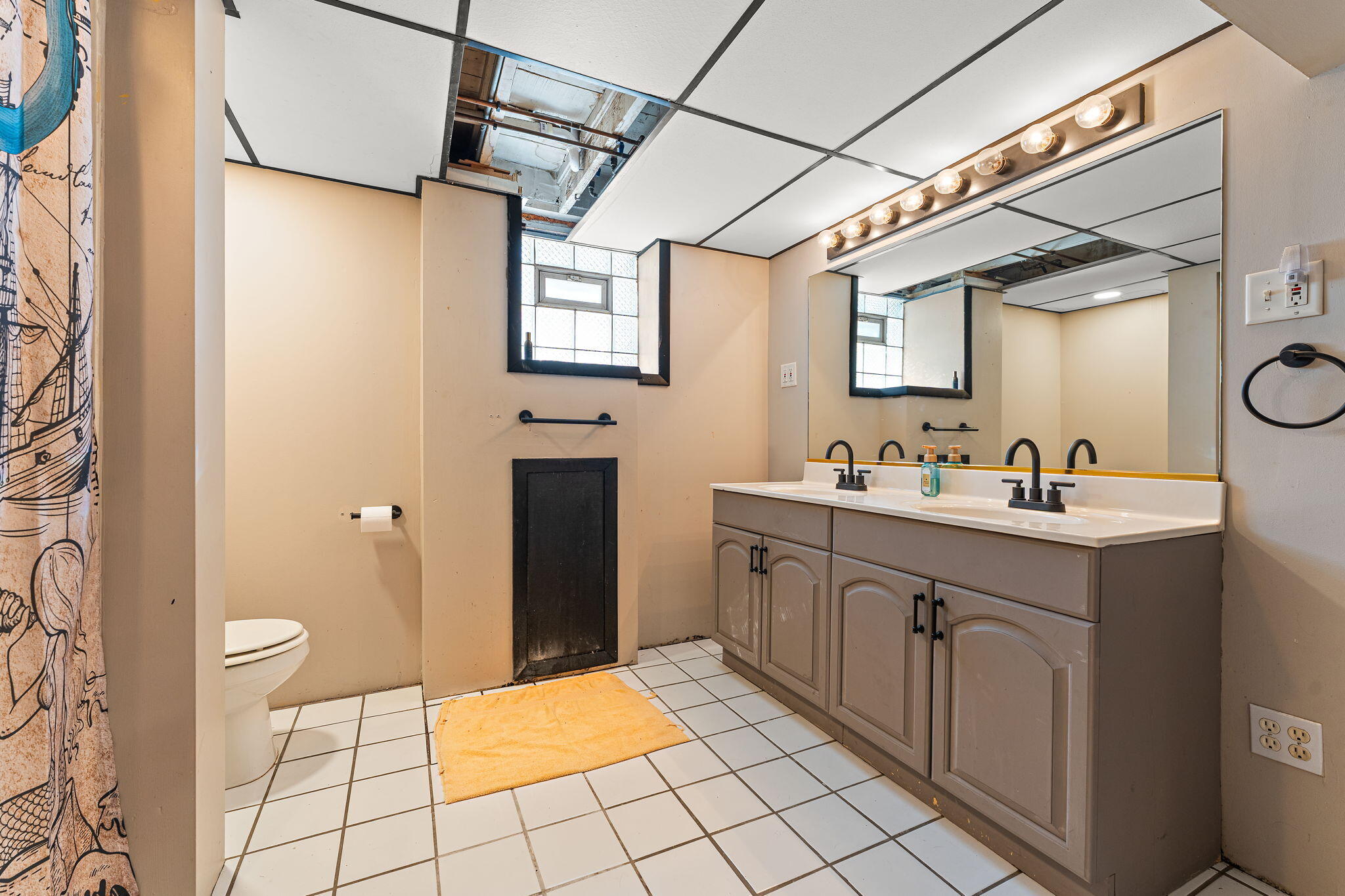 8829 Parrish Avenue, Highland, IN 46322; Image #13