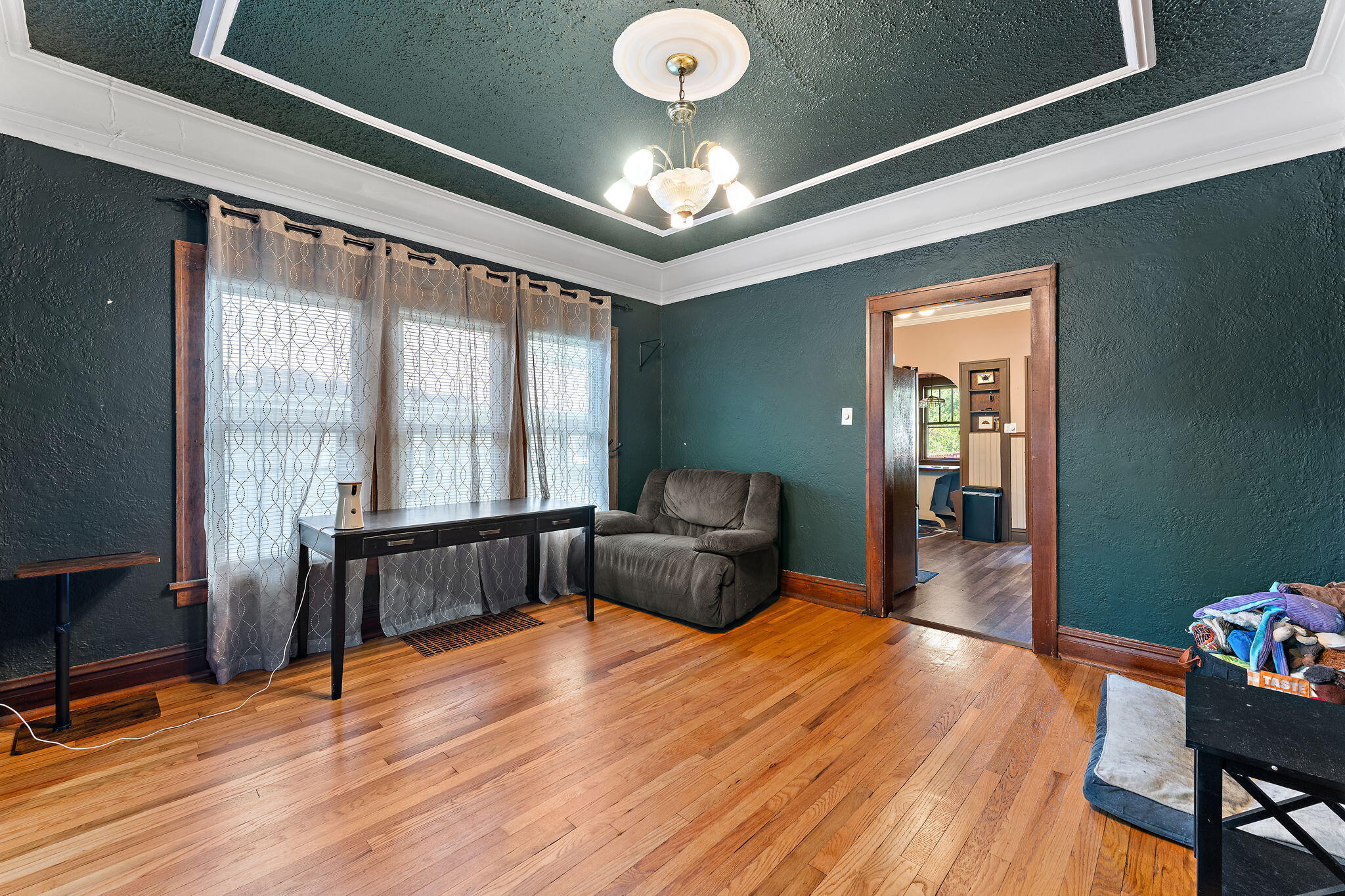 8829 Parrish Avenue, Highland, IN 46322; Image #5