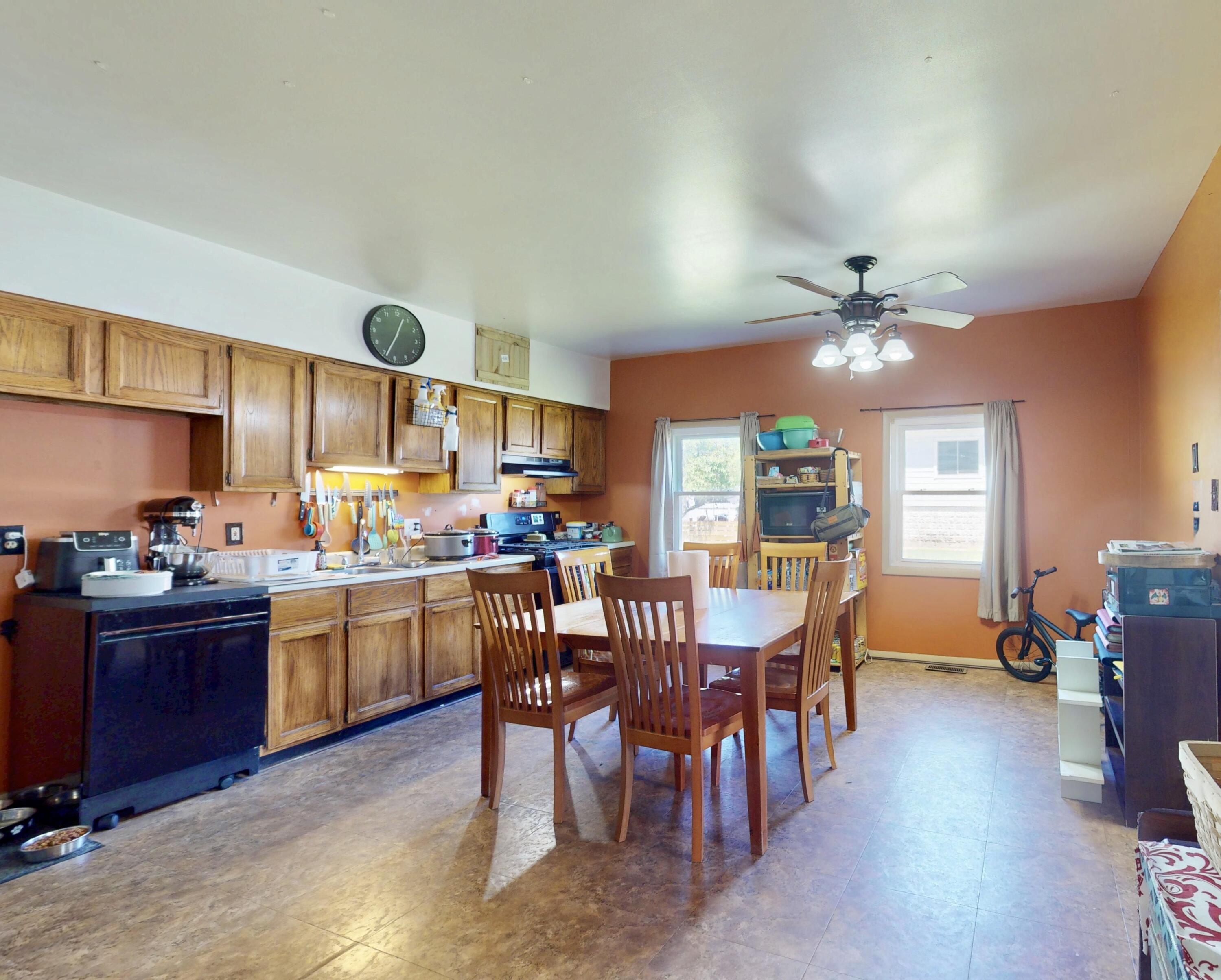 947 Reese Avenue, Whiting, IN 46394; Image #11