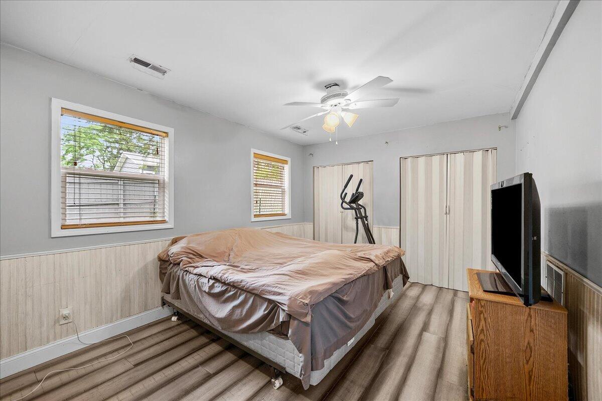 26 S Fish Lake Street, Valparaiso, IN 46385; Image #12