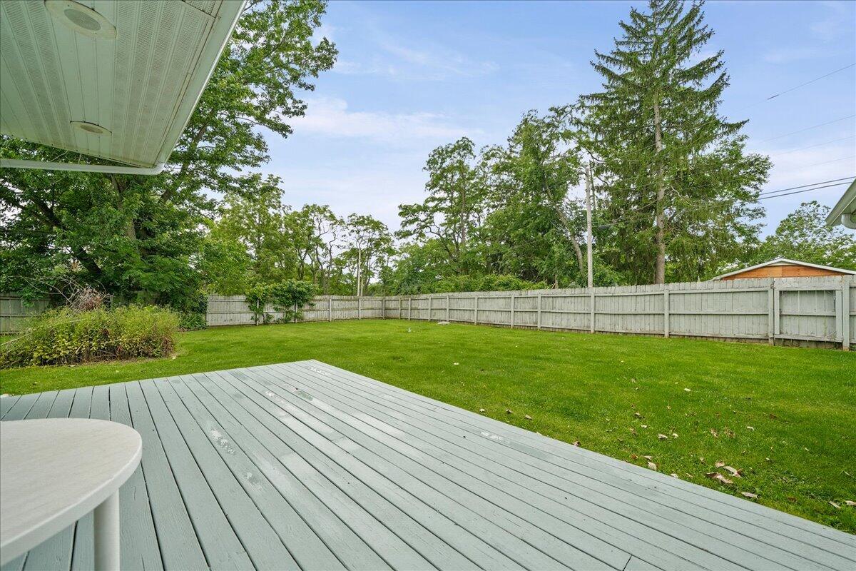 26 S Fish Lake Street, Valparaiso, IN 46385; Image #17