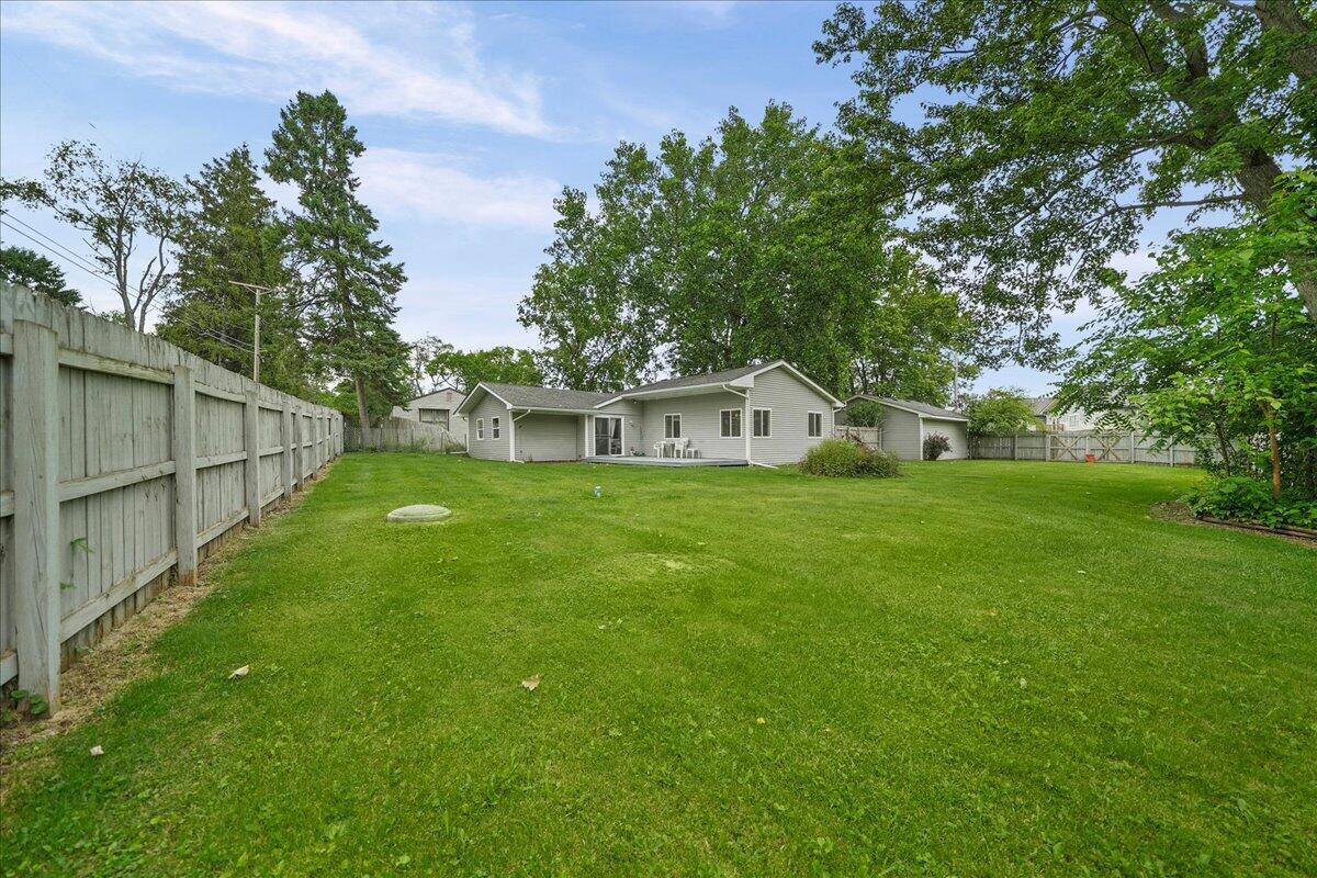 26 S Fish Lake Street, Valparaiso, IN 46385; Image #19