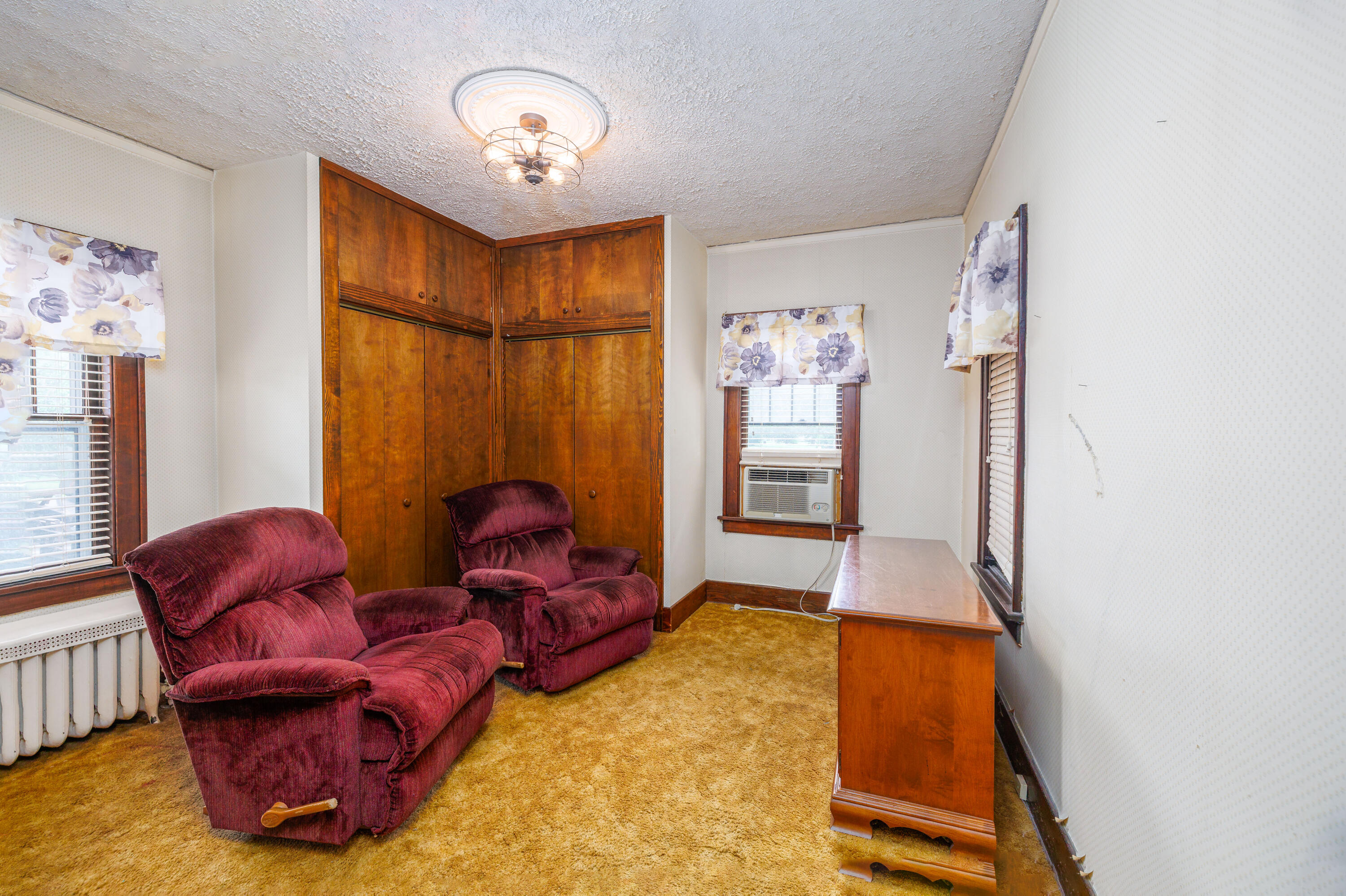 119 N Newton Street, Goodland, IN 47948; Image #17