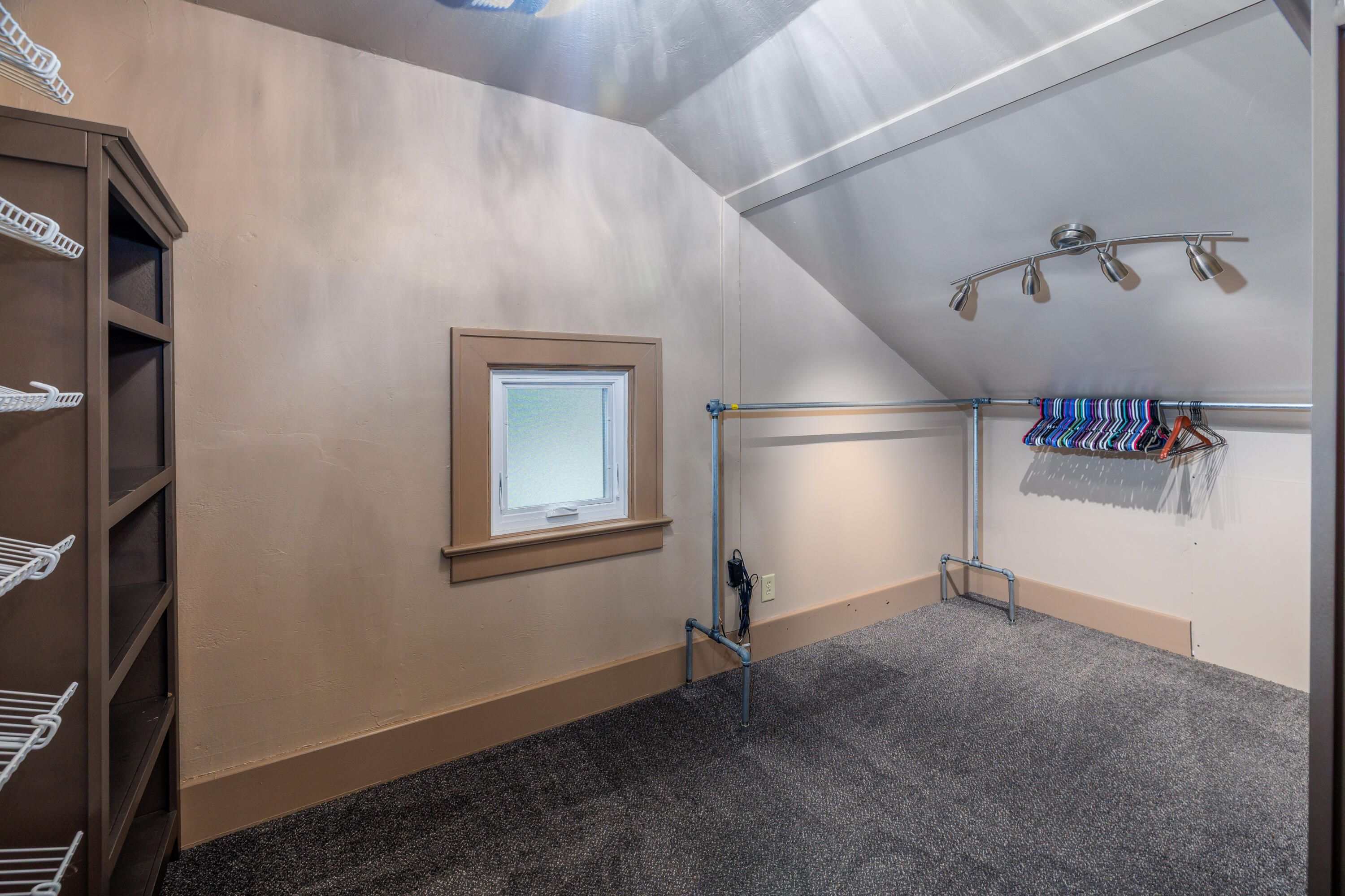 119 N Newton Street, Goodland, IN 47948; Image #32