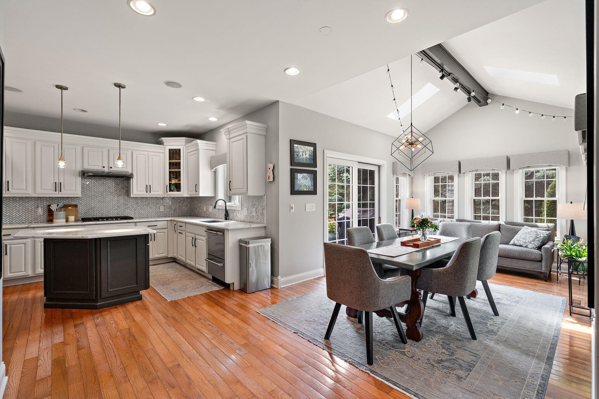 1035 Kilarney Road, Chesterton, IN 46304; Image #5