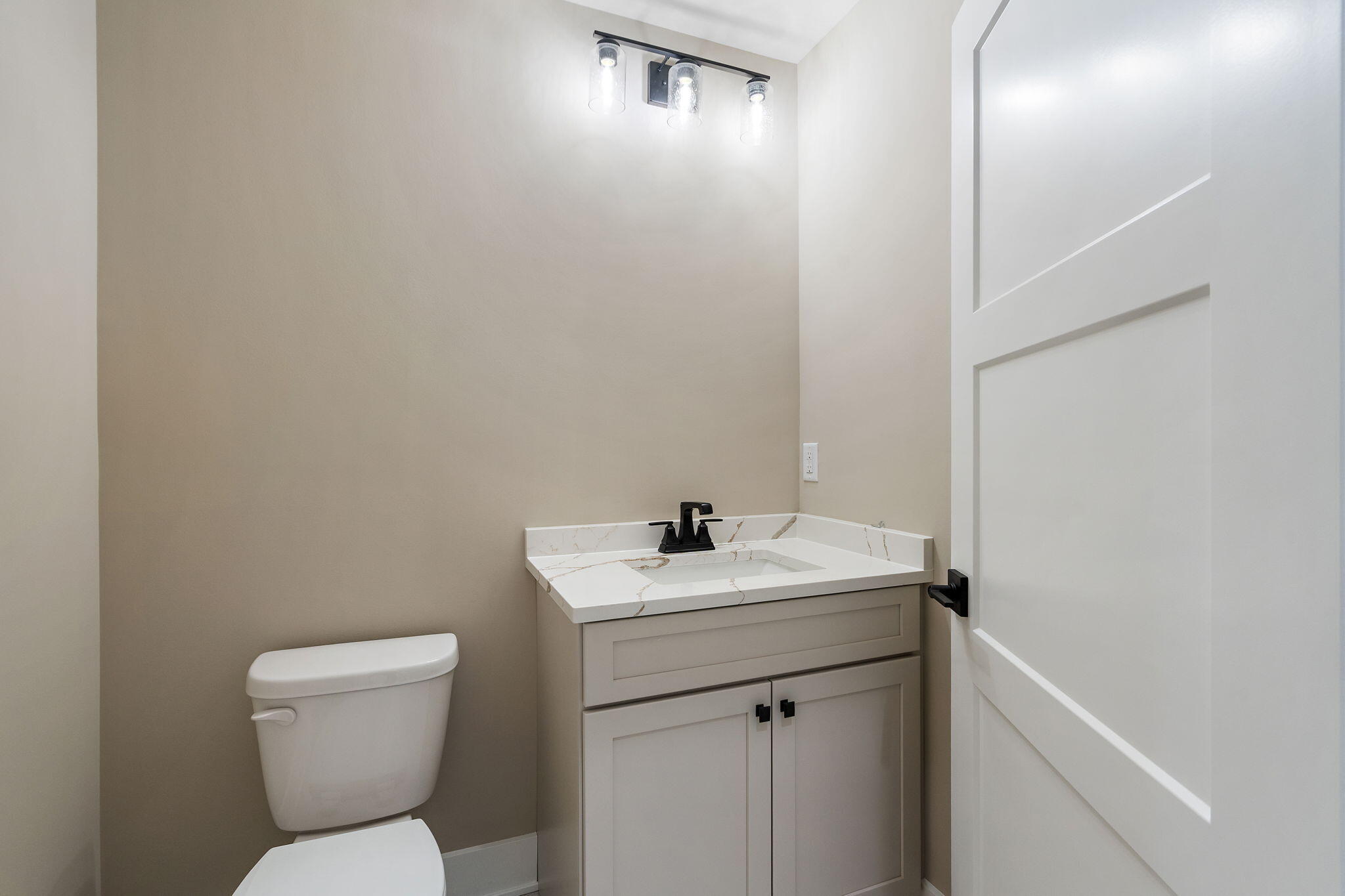 10059 Lilac Cove, St. John, IN 46373; Image #18