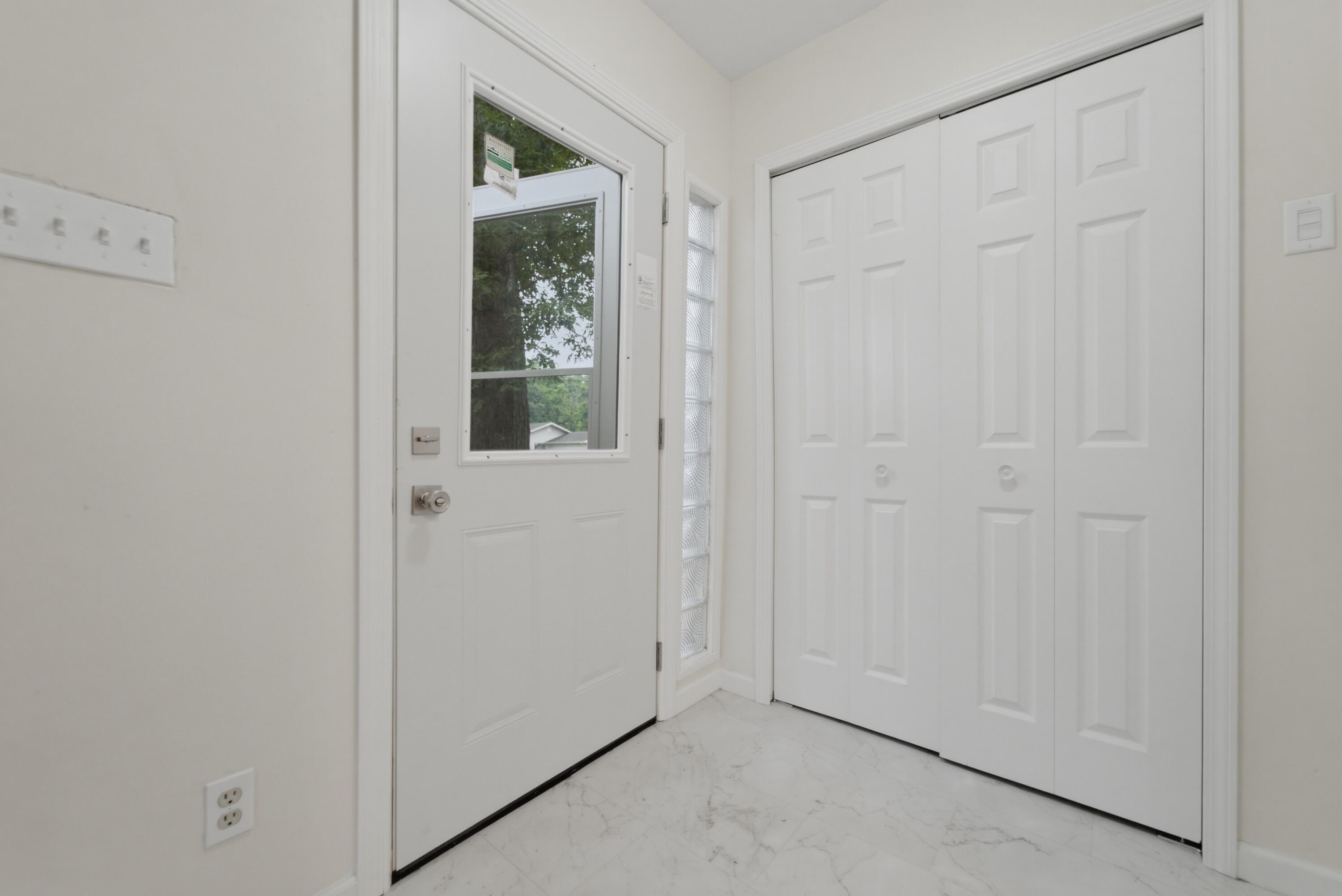910 E 6th Street, Hobart, IN 46342; Image #21