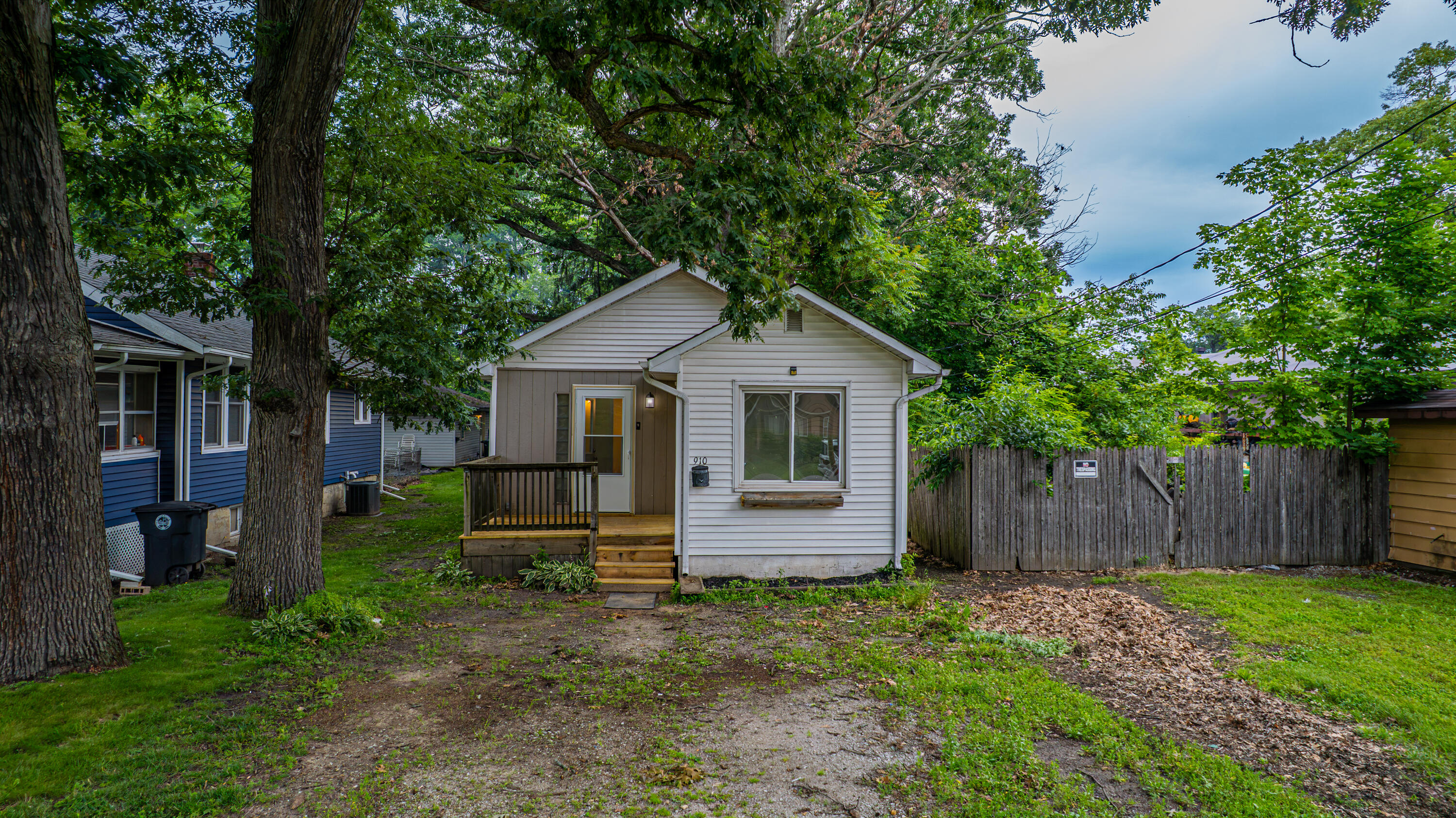 910 E 6th Street, Hobart, IN 46342; Image #24