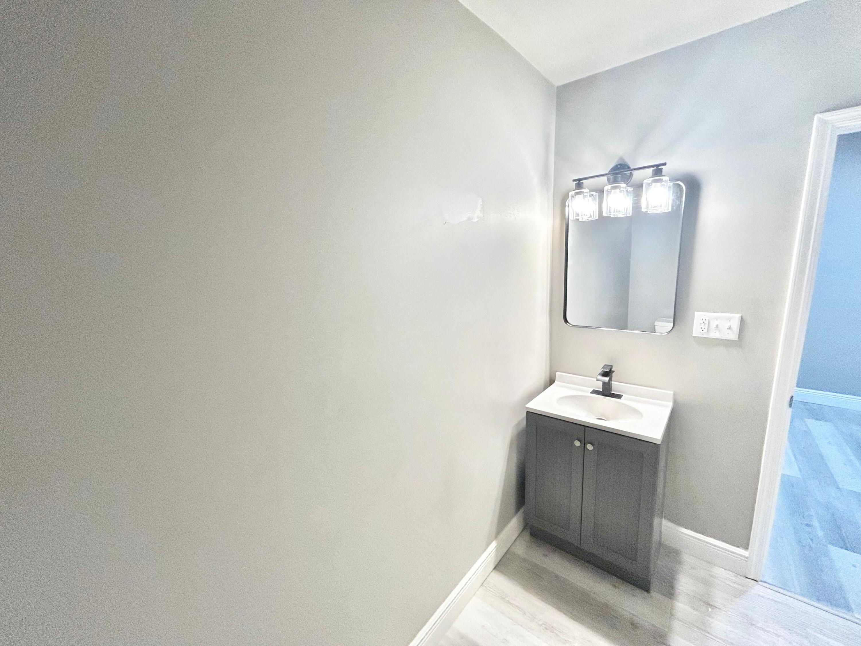 3964 Washington Street, Gary, IN #2f, 46408; Image #8