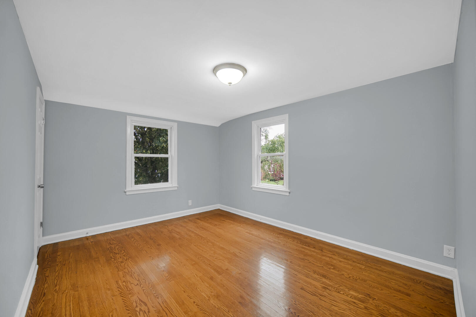 4810 Monroe Street, Gary, IN 46408; Image #14